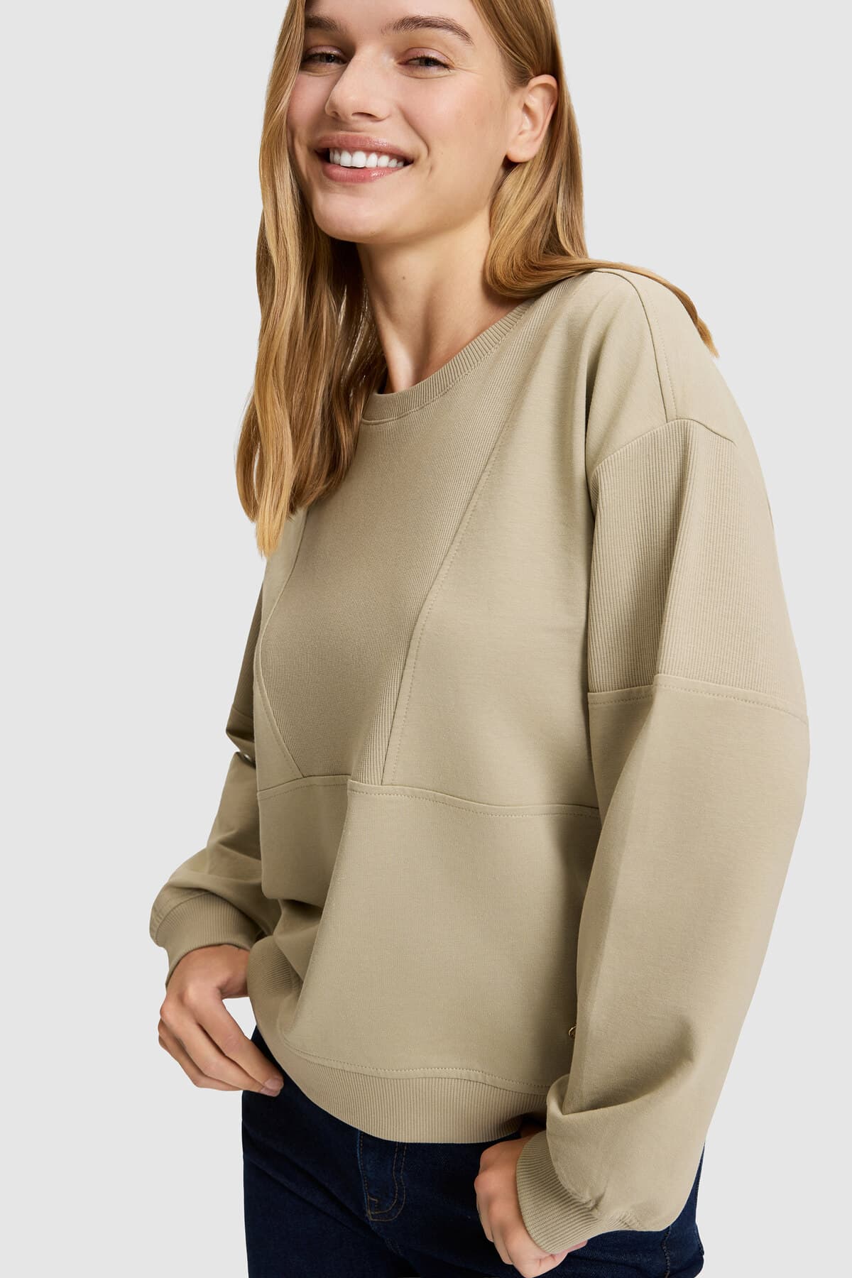 سوئیشرت زنانه U.S. Polo Assn. رنگ خاکی روشن مدل 50329004-VR183 سوئیشرت زنانه U.S. Polo Assn. رنگ خاکی روشن مدل 50329004-VR183