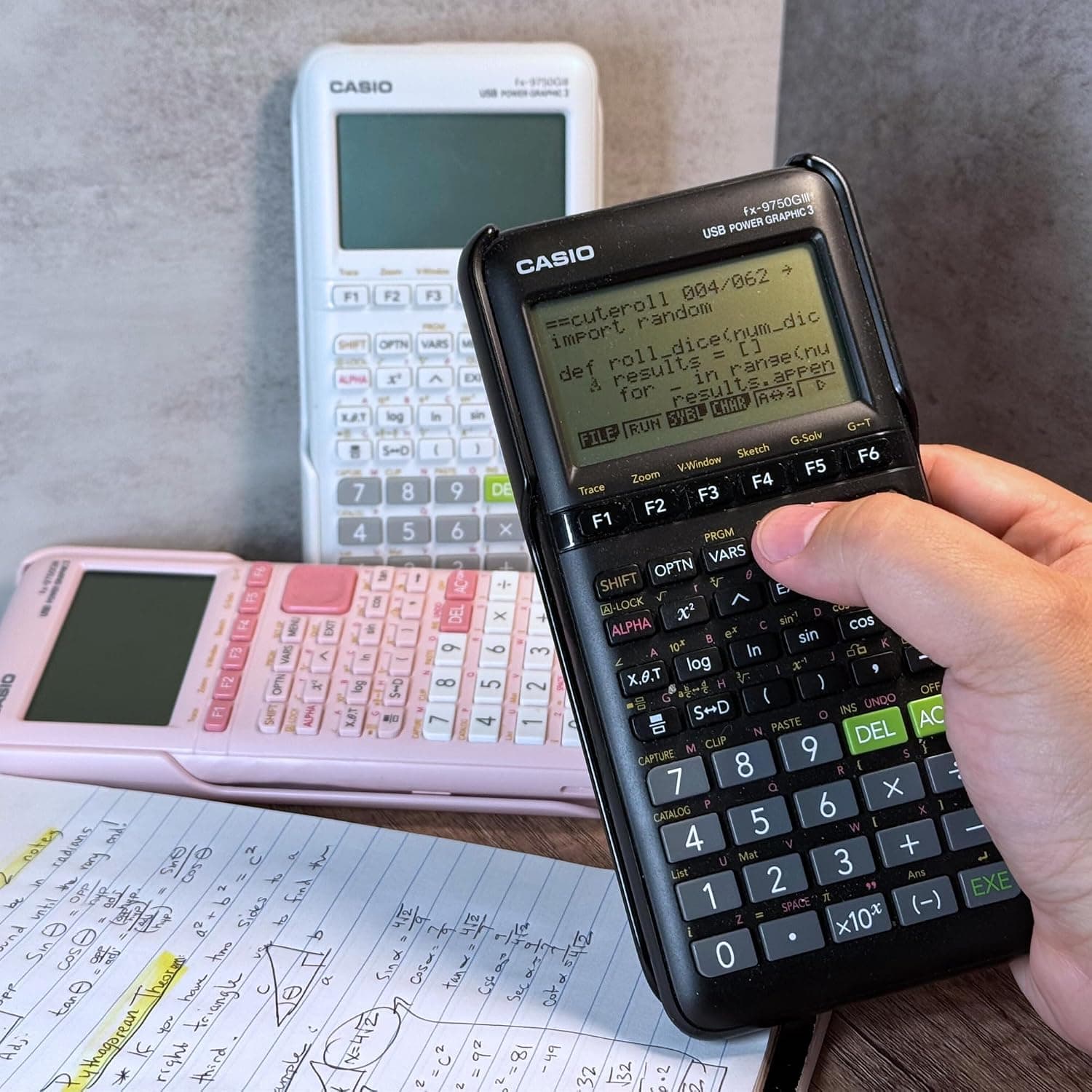 ماشین حساب گرافیکی صورتی Casio مدل fx-9750GIII-PK ماشین حساب گرافیکی صورتی Casio مدل fx-9750GIII-PK