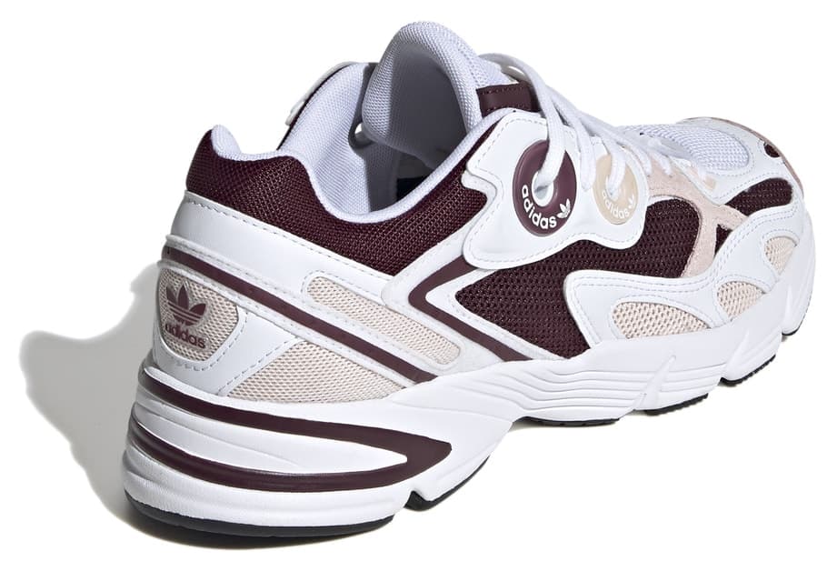 کتانی زنانه adidas مدل Astir W IE6986 کتانی زنانه adidas مدل Astir W IE6986