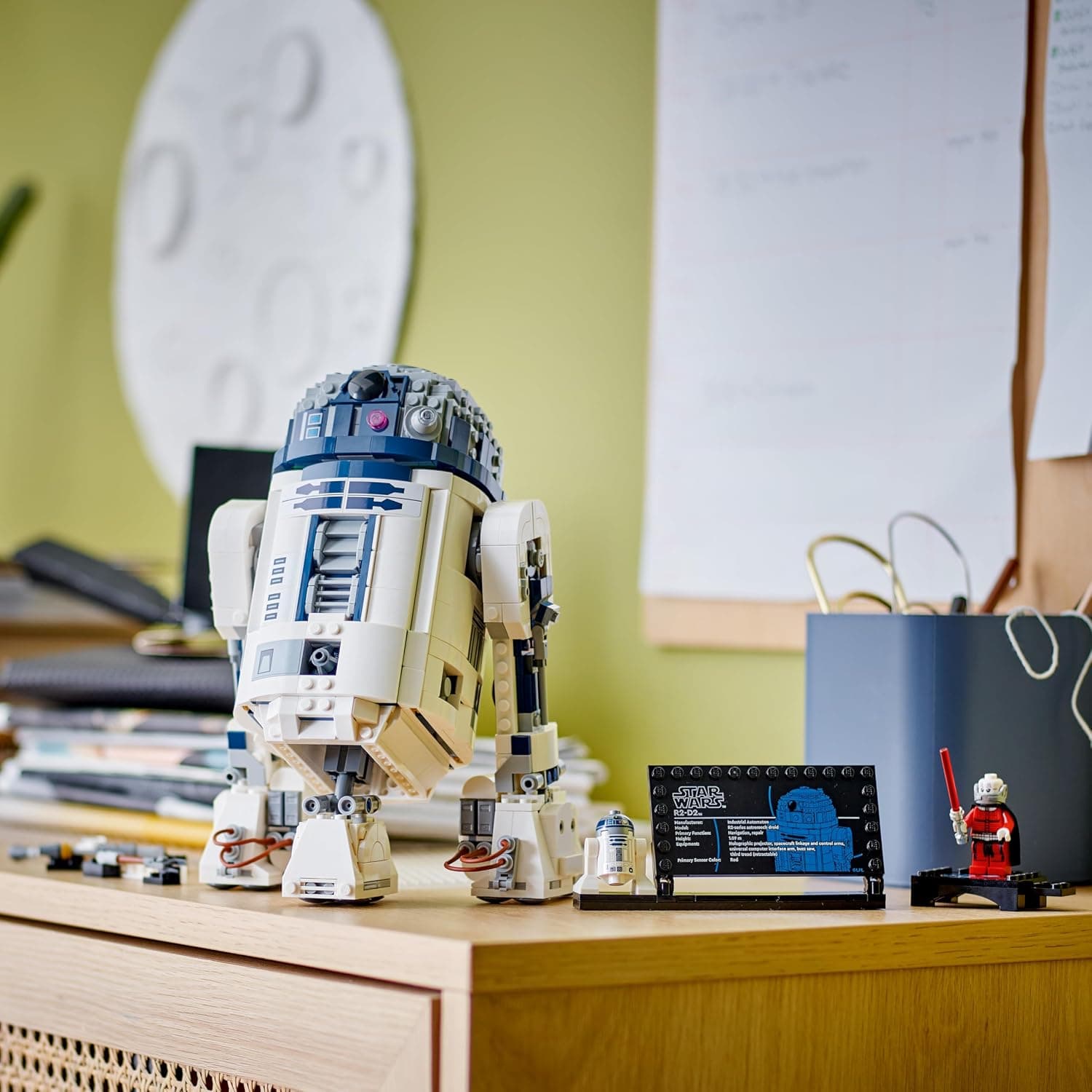 لگو Star Wars با طرح R2-D2 مدل 75379 لگو Star Wars با طرح R2-D2 مدل 75379
