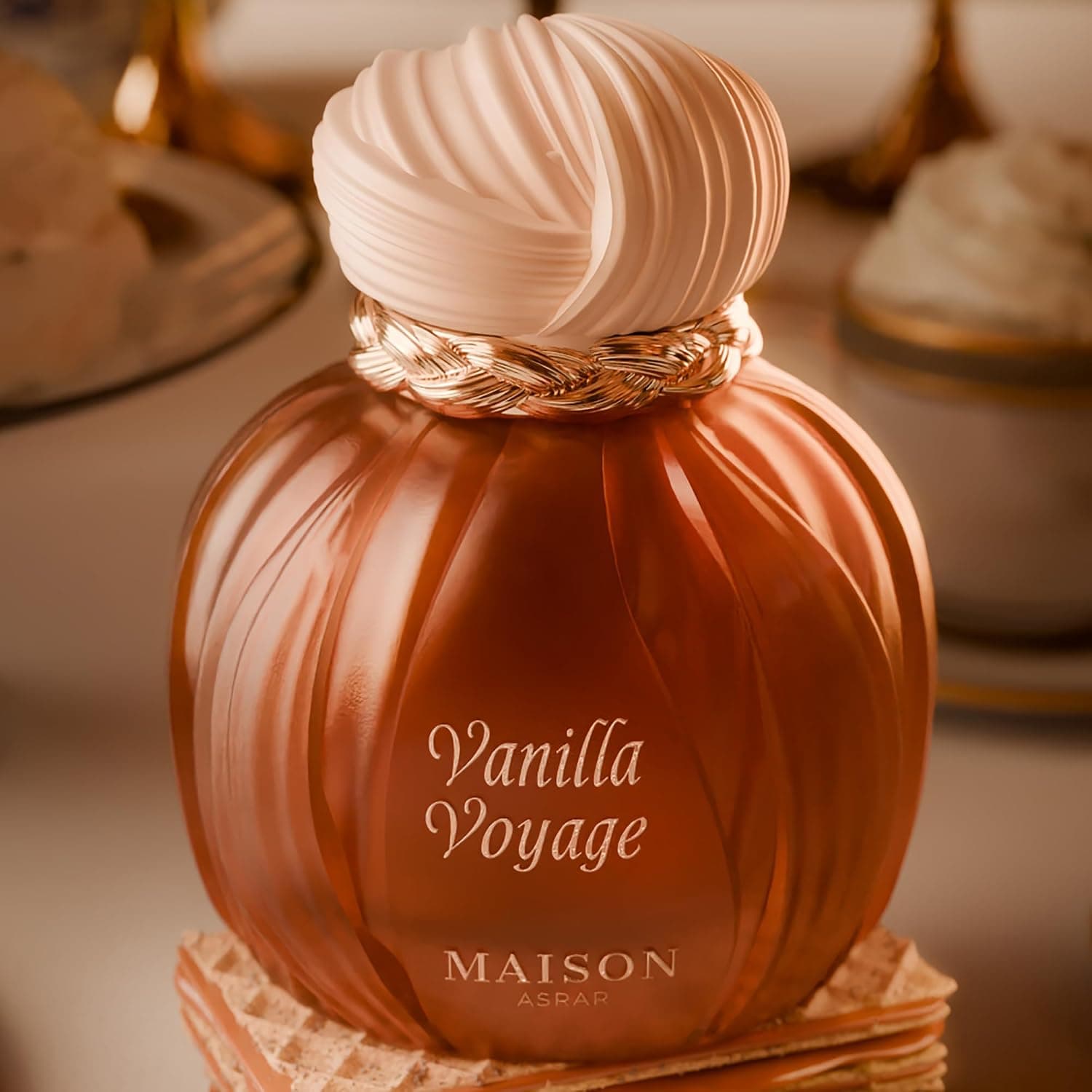 عطر ادوپرفیوم MAISON ASRAR با رایحه وانیل مدل Vanilla Voyage عطر ادوپرفیوم MAISON ASRAR با رایحه وانیل مدل Vanilla Voyage