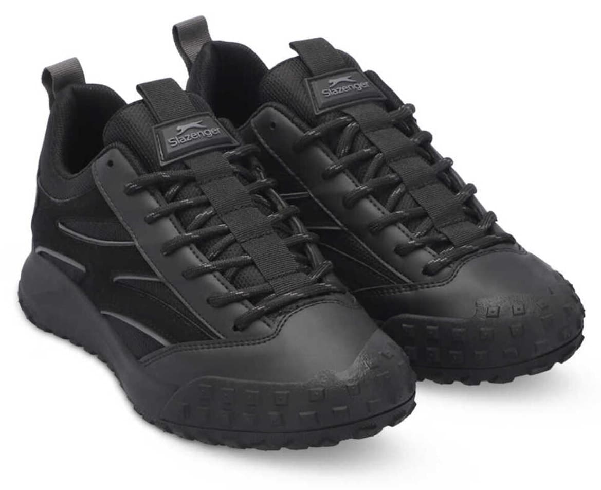 کفش فضای باز مردانه Slazenger مدل TATUM مشکی SA24OE070-596 کفش فضای باز مردانه Slazenger مدل TATUM مشکی SA24OE070-596