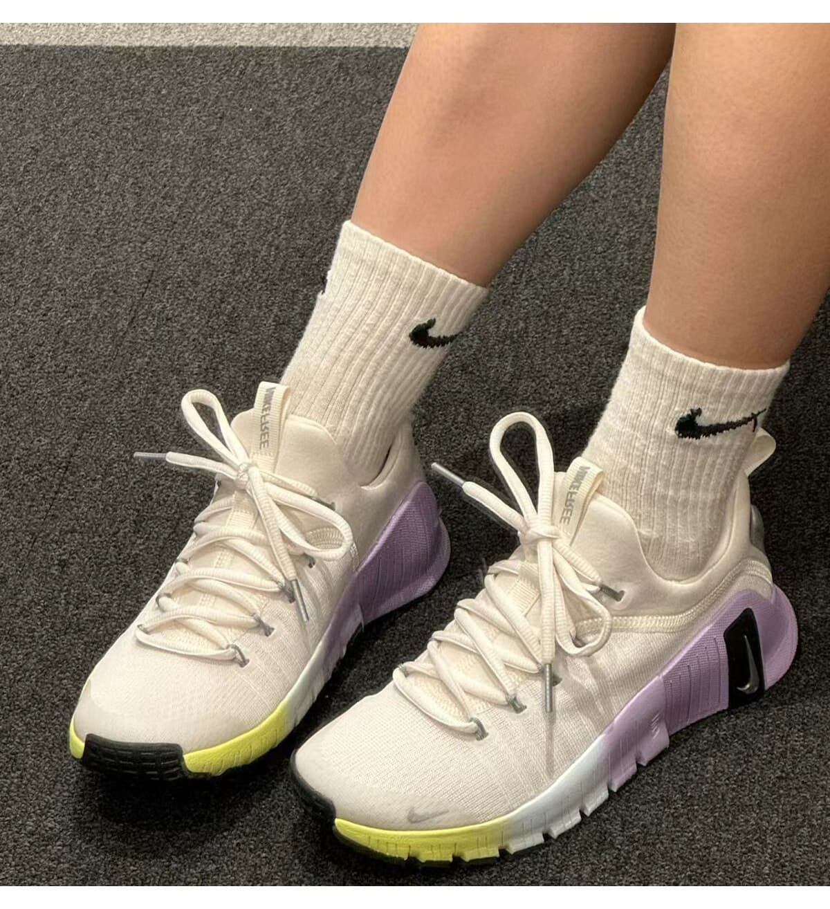 کفش ورزشی زنانه Nike Free Metcon 6 SE Mood Ring Pack کفش ورزشی زنانه Nike Free Metcon 6 SE Mood Ring Pack