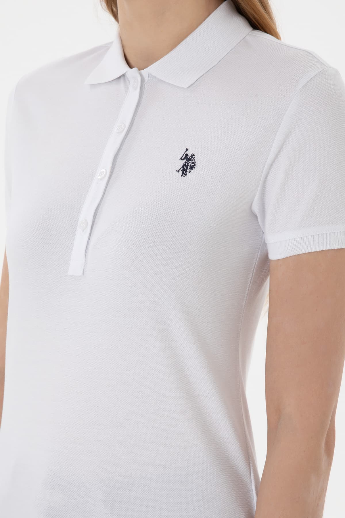 تیشرت زنانه U.S. Polo Assn. سفید یقه پولو ساده مدل 50300830-VR013 تیشرت زنانه U.S. Polo Assn. سفید یقه پولو ساده مدل 50300830-VR013