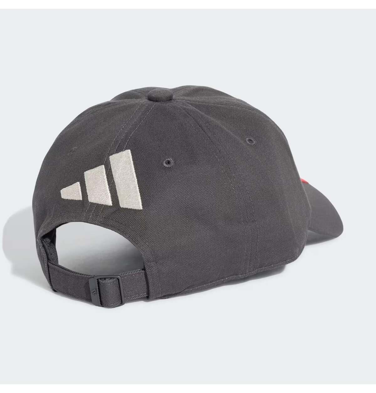 کلاه زنانه adidas Audi Revolut F1 Team DNA 3 Stripes کلاه زنانه adidas Audi Revolut F1 Team DNA 3 Stripes