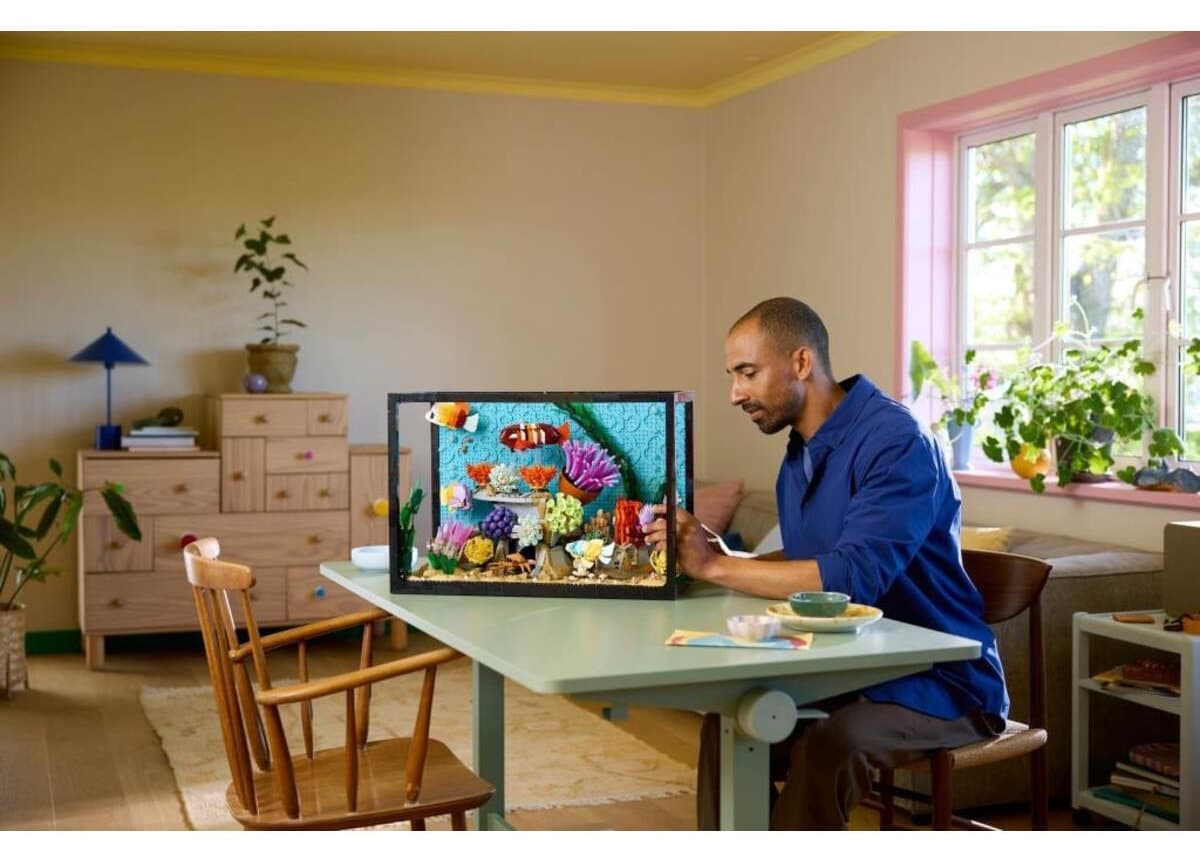 لگو Icons آکواریوم گرمسیری مدل 10366 لگو Icons آکواریوم گرمسیری مدل 10366