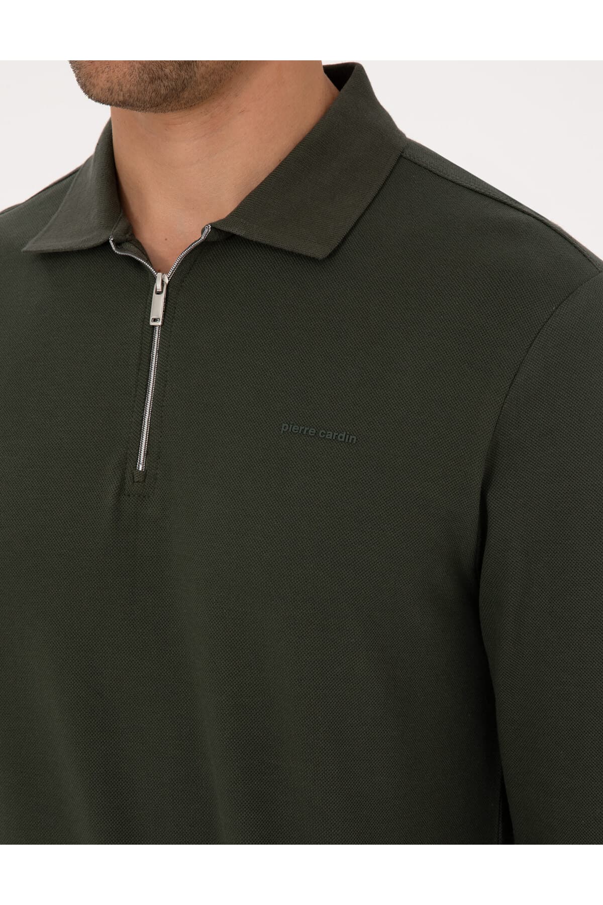 سوئیشرت مردانه Pierre Cardin اسلیم فیت سبز تیره یقه پولو زیپدار Basic Pike مدل 50314046-VR079 سوئیشرت مردانه Pierre Cardin اسلیم فیت سبز تیره یقه پولو زیپدار Basic Pike مدل 50314046-VR079
