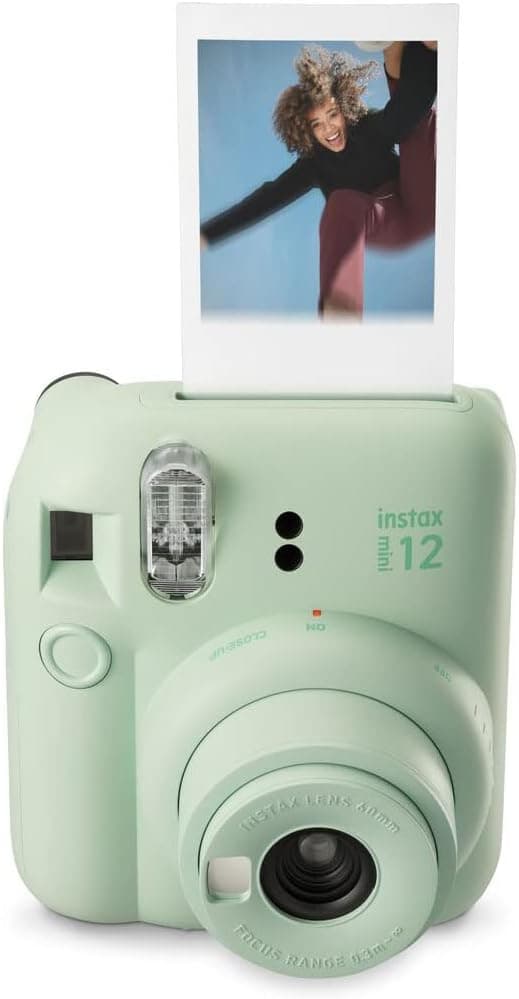 دوربین فوری instax Fujifilm سبز نعنایی با بسته فیلم 40 شاتی مدل Mini 12 دوربین فوری instax Fujifilm سبز نعنایی با بسته فیلم 40 شاتی مدل Mini 12