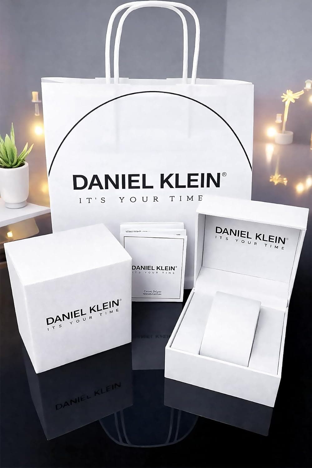 ساعت مردانه Daniel Klein کوردون فولادی صفحه آبی تقویمدار 3 ATM ضد آب ساعت مردانه Daniel Klein کوردون فولادی صفحه آبی تقویمدار 3 ATM ضد آب