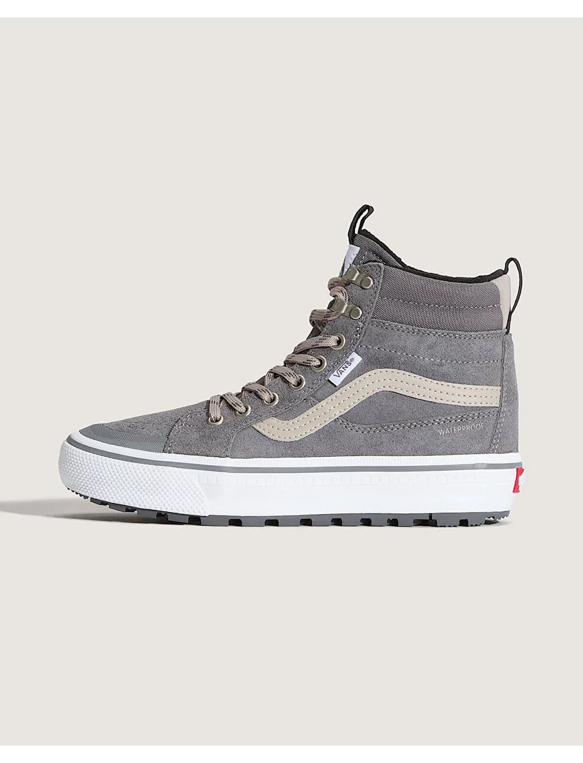 کفش زنانه Vans ضدآب عایقدار مدل Sk8-Hi کفش زنانه Vans ضدآب عایقدار مدل Sk8-Hi