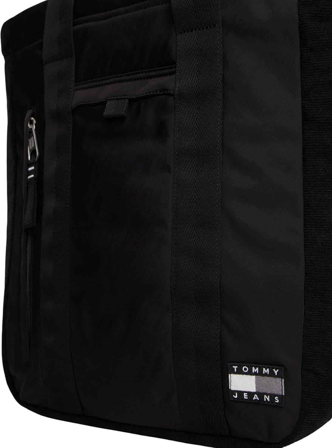 کیف مردانه Tommy Jeans مشکی مدل TJM DAILY TECH TOTE کیف مردانه Tommy Jeans مشکی مدل TJM DAILY TECH TOTE