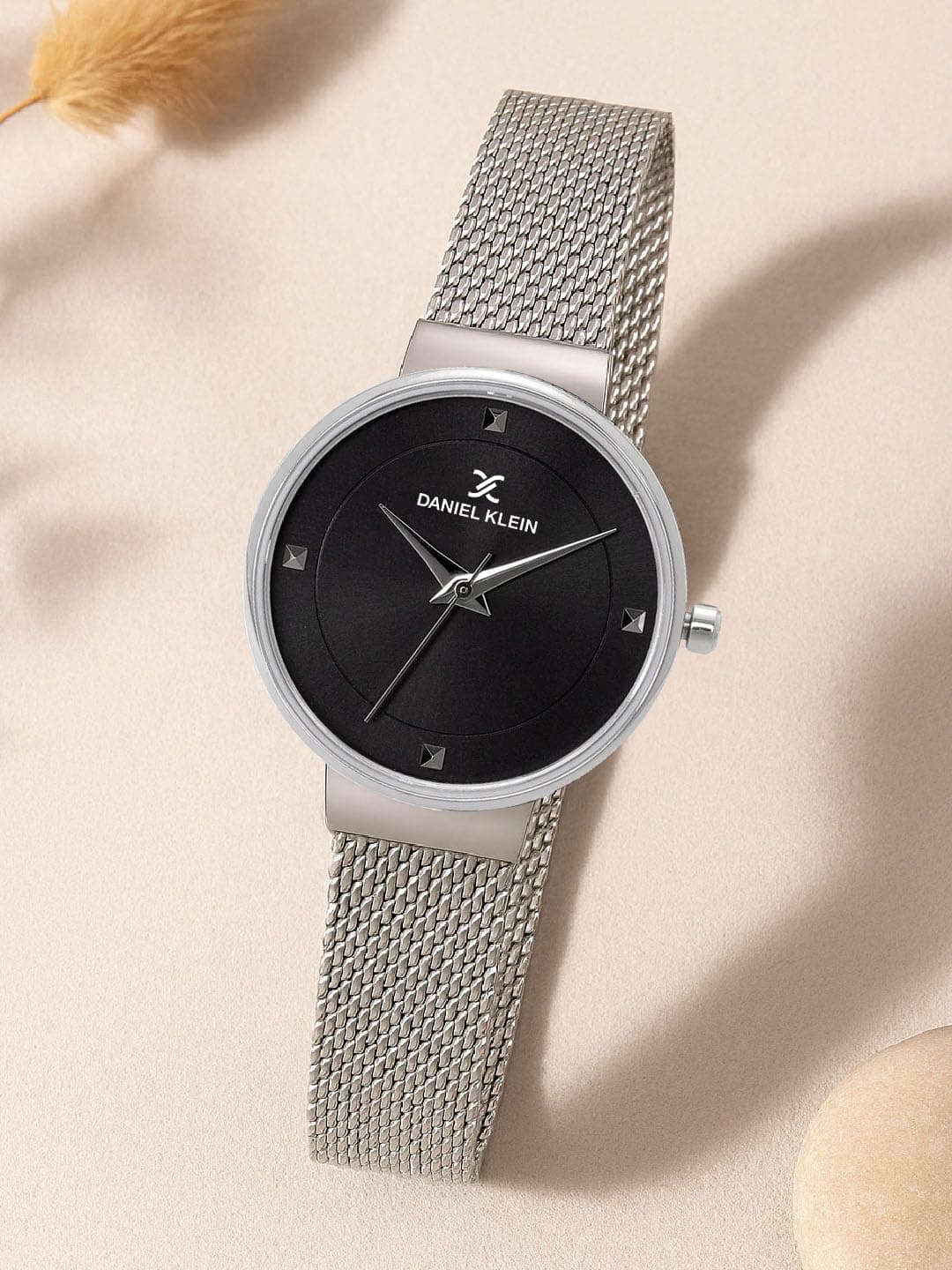 ساعت مچی زنانه Daniel Klein آنالوگ مدل DK12046-6 ساعت مچی زنانه Daniel Klein آنالوگ مدل DK12046-6
