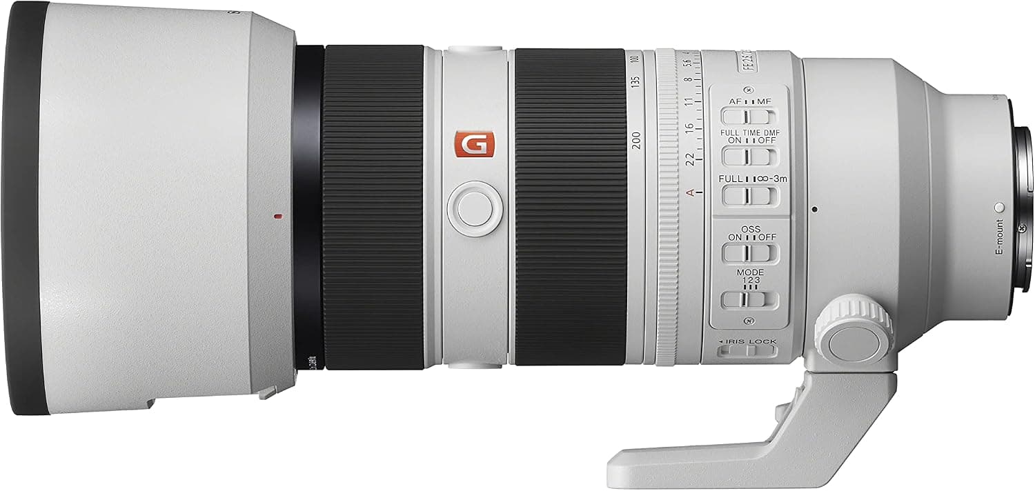 لنز زوم تلهفوتو فولفریم با دیافراگم ثابت Sony G Master FE 70 200mm F2.8 GM OSS II سفید مدل SEL70200GM2 لنز زوم تلهفوتو فولفریم با دیافراگم ثابت Sony G Master FE 70 200mm F2.8 GM OSS II سفید مدل SEL70200GM2