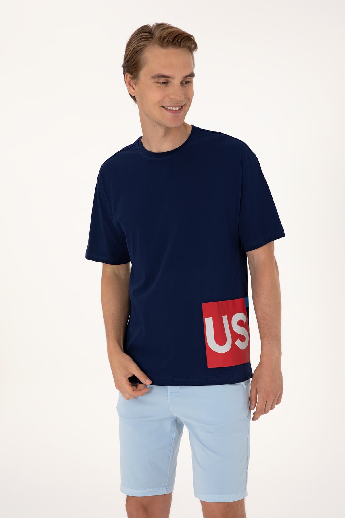 تیشرت مردانه U.S. Polo Assn. فیت راحت یقه گرد سرمهای مدل 50306879-VR033 تیشرت مردانه U.S. Polo Assn. فیت راحت یقه گرد سرمهای مدل 50306879-VR033