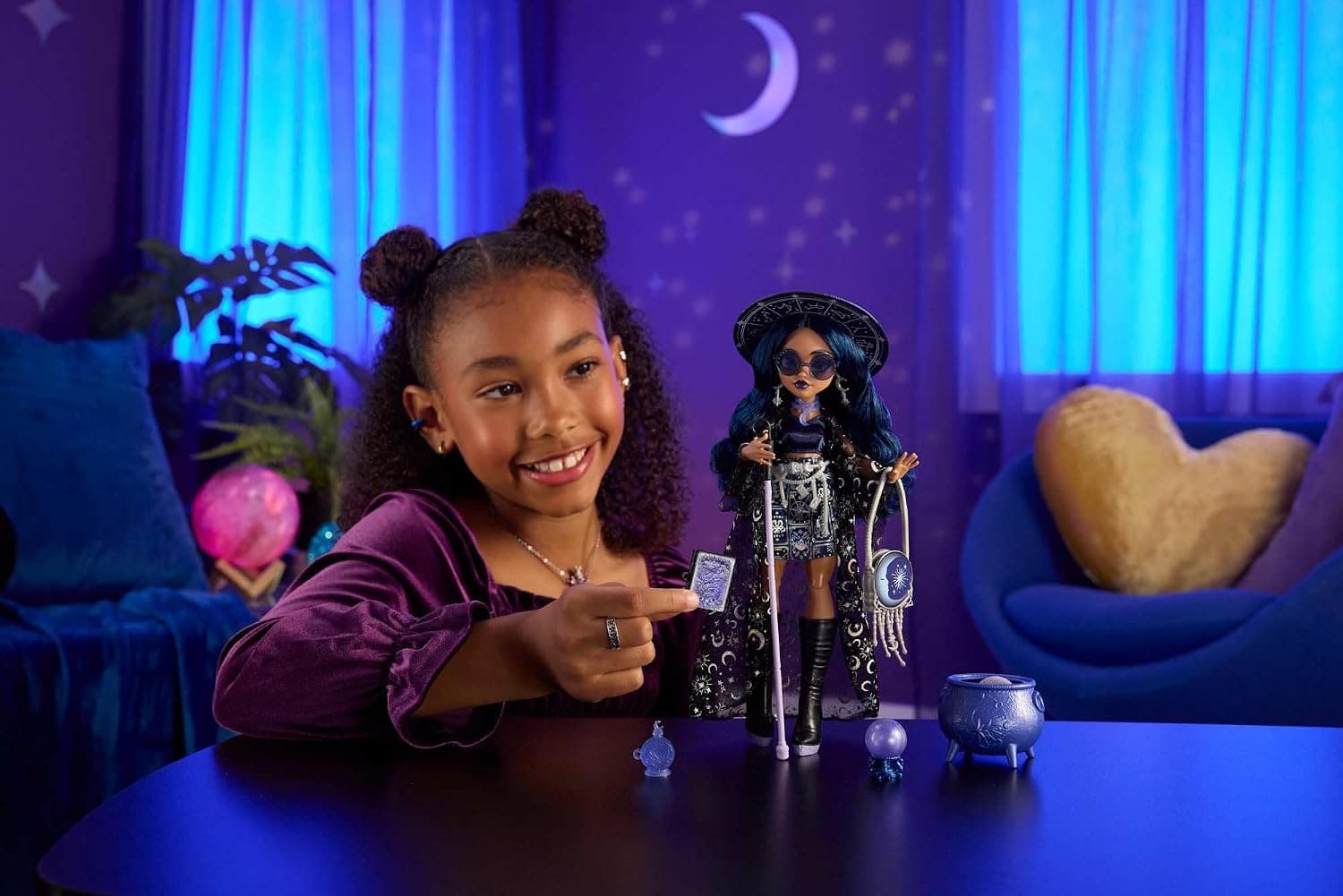 عروسک Monster High Moonspell Magic Claire De Luna با دیگ سورپرایز و گوی کریستالی مدل JMB89 عروسک Monster High Moonspell Magic Claire De Luna با دیگ سورپرایز و گوی کریستالی مدل JMB89