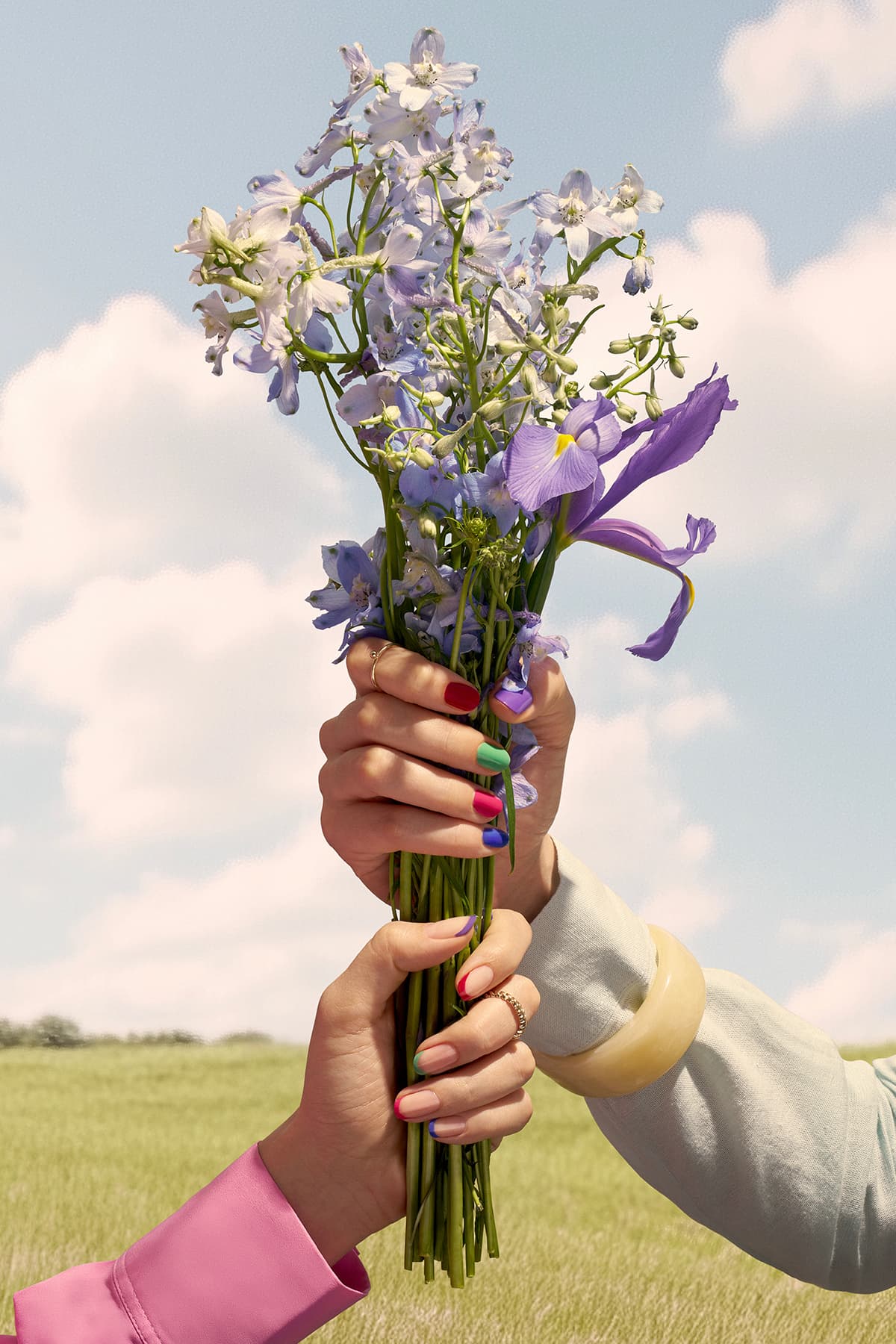 لاک ناخن Flormar Good Vibes با پیگمنت بالا، پایان براق و تنفسپذیر لاک ناخن Flormar Good Vibes با پیگمنت بالا، پایان براق و تنفسپذیر