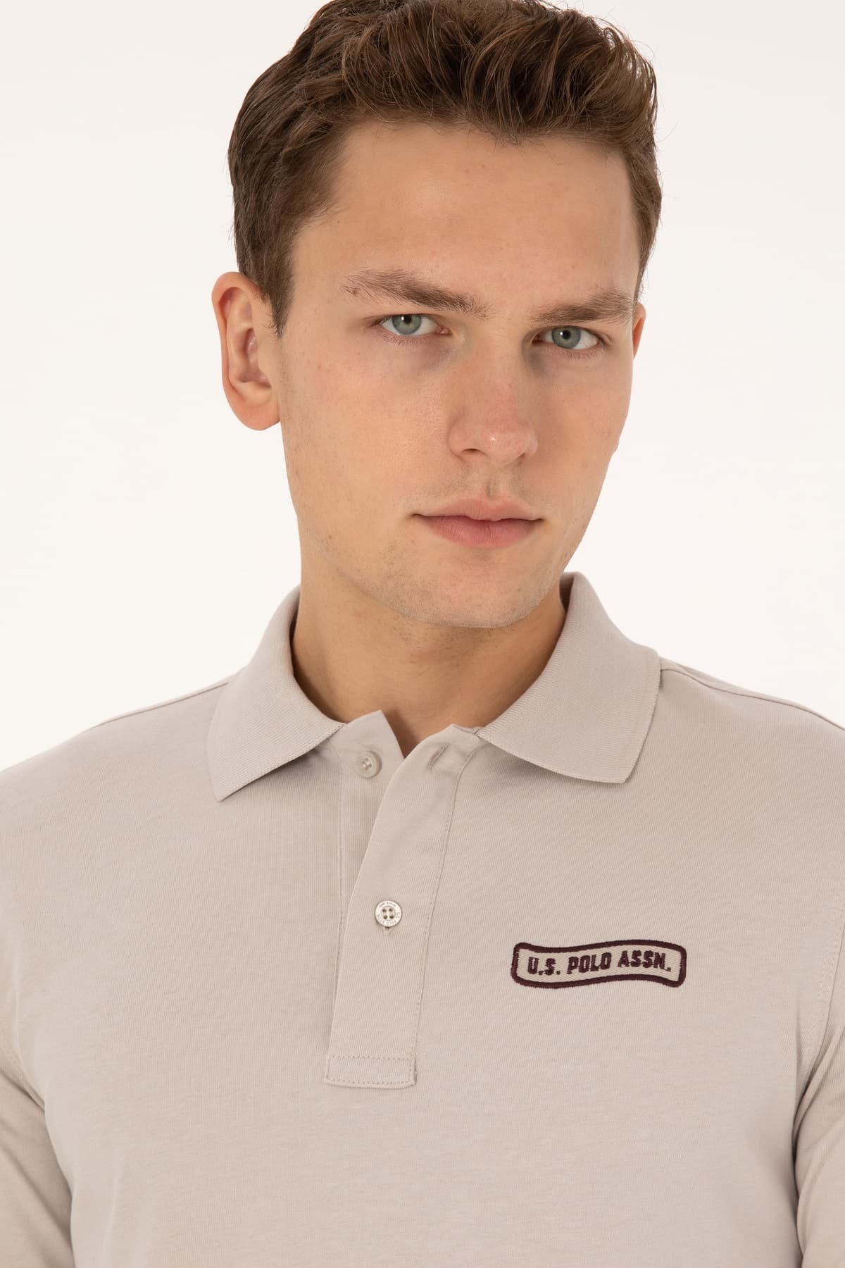 سوئیشرت مردانه U.S. Polo Assn. فیت معمولی یقه پولو رنگ سنگی مدل 50315454-VR049 سوئیشرت مردانه U.S. Polo Assn. فیت معمولی یقه پولو رنگ سنگی مدل 50315454-VR049