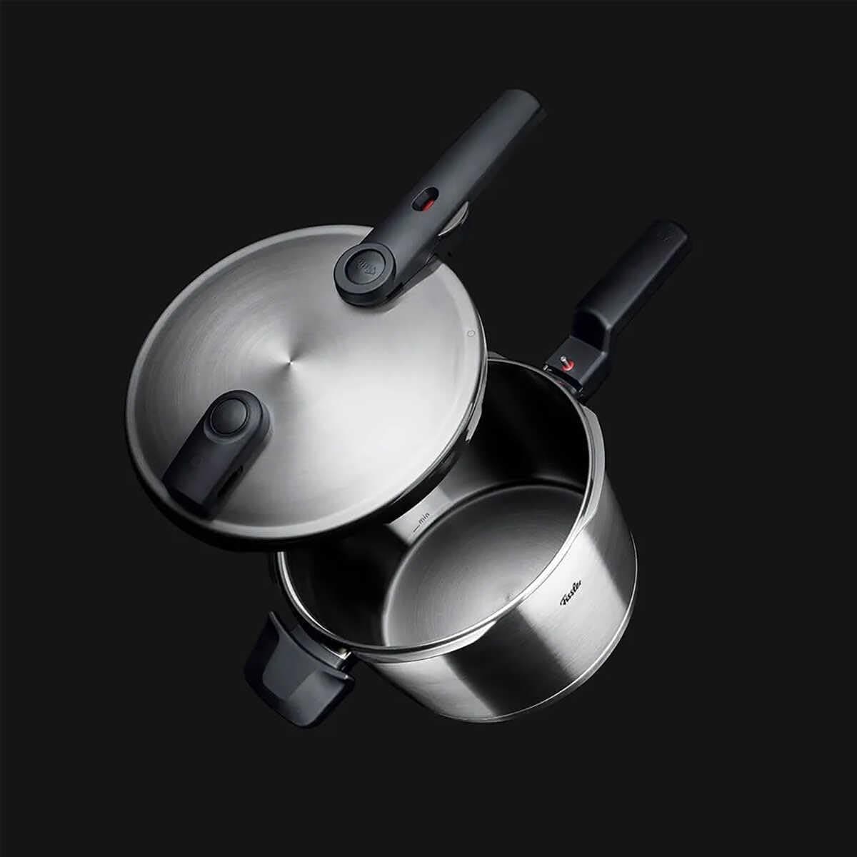 بخارپز زودپز Fissler Vitaquick Premium نقرهای 6 Litre بخارپز زودپز Fissler Vitaquick Premium نقرهای 6 Litre