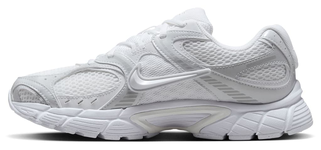 کفش ورزشی یونیسکس Nike برای دویدن، پیادهروی و استفاده روزمره مدل V5 RNR کفش ورزشی یونیسکس Nike برای دویدن، پیادهروی و استفاده روزمره مدل V5 RNR