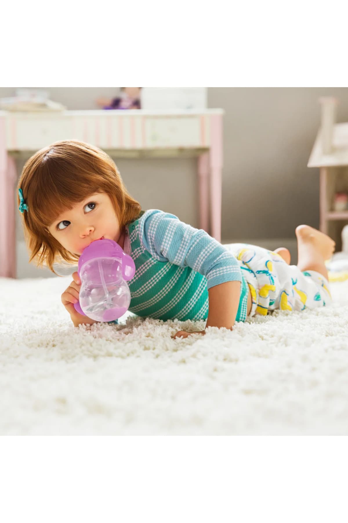 لیوان آموزشی کودک Munchkin نیدار با درِ قفلشونده، 6 ماهه 207ml بنفش لیوان آموزشی کودک Munchkin نیدار با درِ قفلشونده، 6 ماهه 207ml بنفش