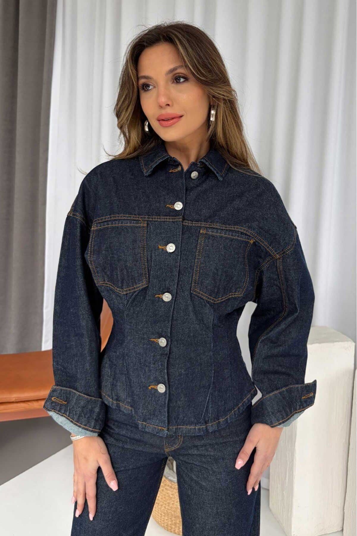 ژاکت جین زنانه Mine Tan Butik مدل بَلدن اوتورا ژاکت جین زنانه Mine Tan Butik مدل بَلدن اوتورا
