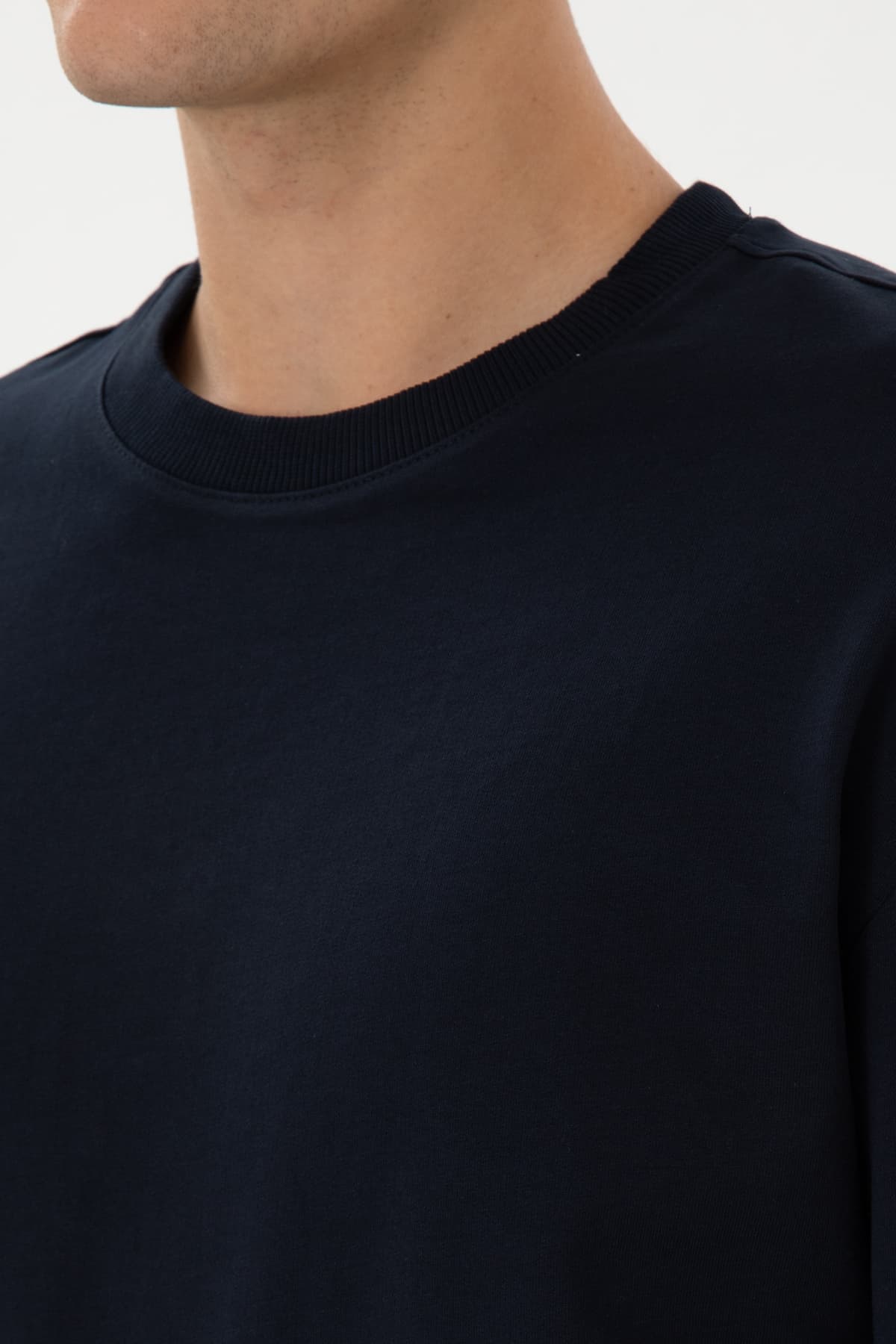 سوئیشرت مردانه U.S. Polo Assn. یقه گرد کامفورت فیت سرمهای نازک مدل 50316378-VR033 سوئیشرت مردانه U.S. Polo Assn. یقه گرد کامفورت فیت سرمهای نازک مدل 50316378-VR033