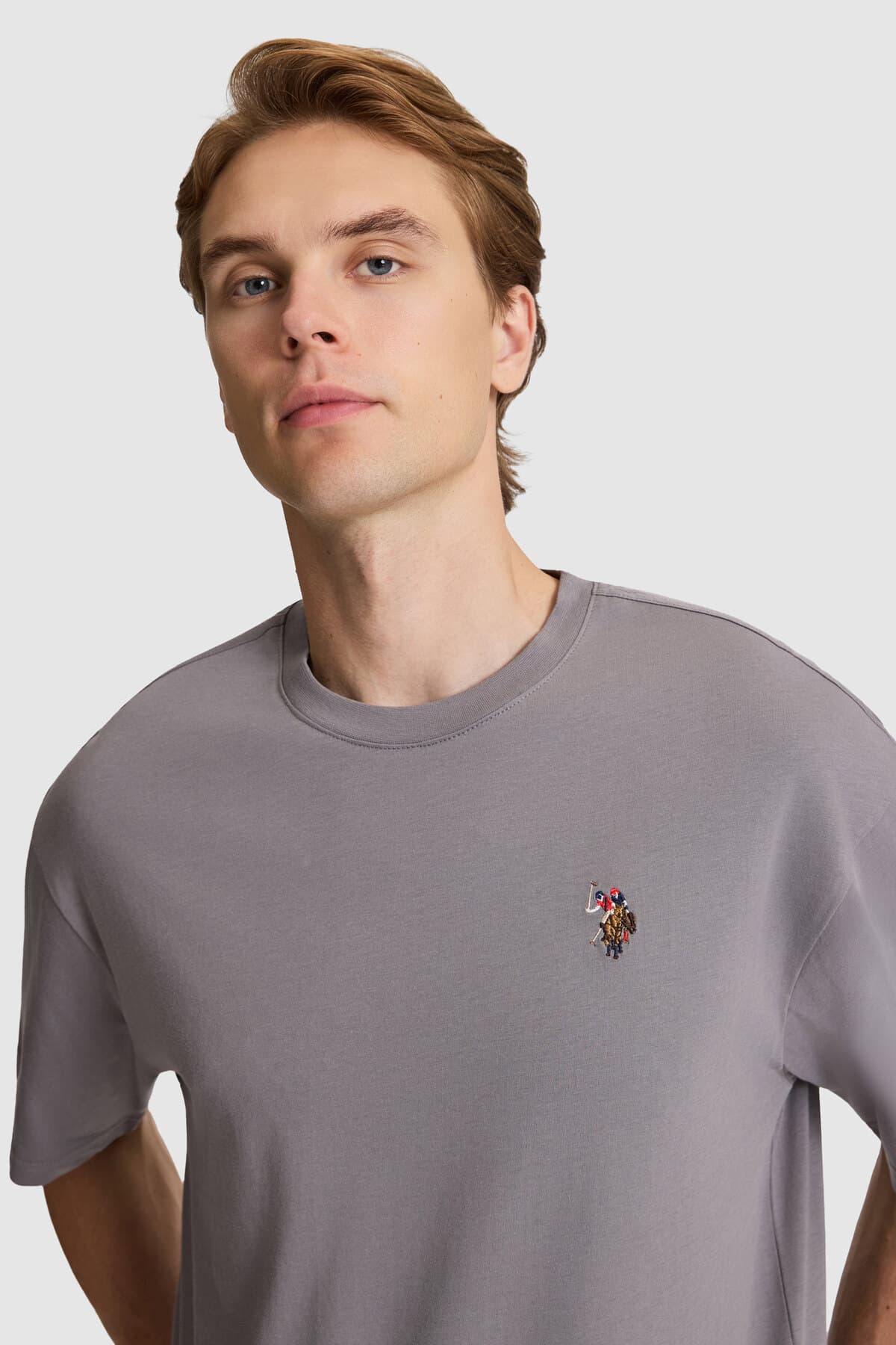 تیشرت مردانه U.S. Polo Assn. طوسی کامفورت فیت یقه گرد بیسیک مدل 50326993-VR024 تیشرت مردانه U.S. Polo Assn. طوسی کامفورت فیت یقه گرد بیسیک مدل 50326993-VR024
