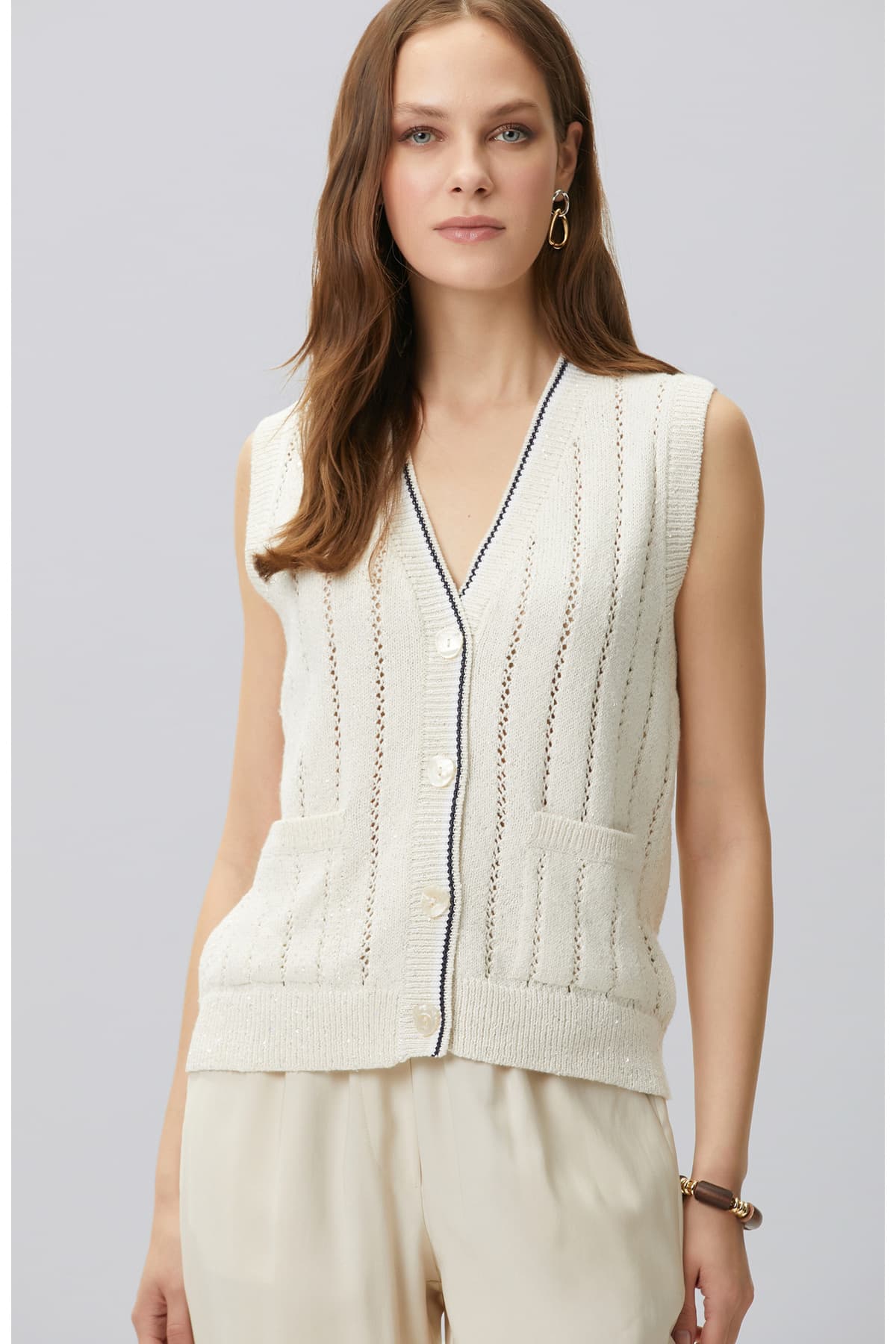جلیقه بافتنی تریکو طرح آجور سنگی Network جلیقه بافتنی تریکو طرح آجور سنگی Network