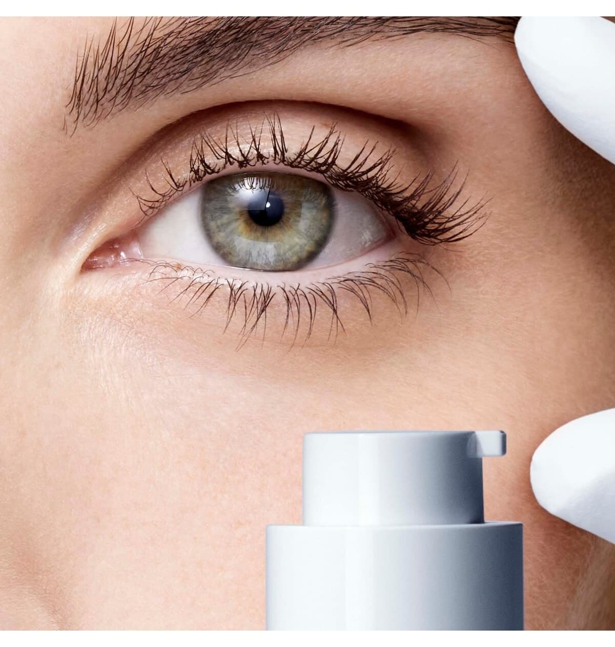 کرم دور چشم Filorga ضد خطوط ریز، پف و حلقه تیره مدل OPTIM-EYES 15ml کرم دور چشم Filorga ضد خطوط ریز، پف و حلقه تیره مدل OPTIM-EYES 15ml