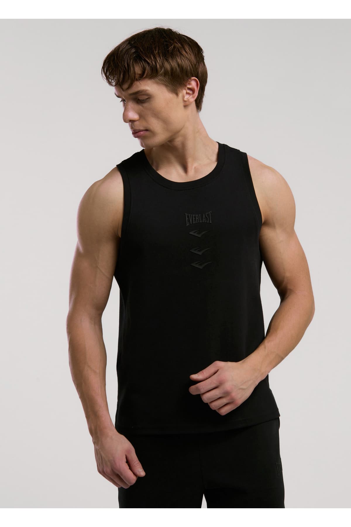 تیشرت ورزشی مردانه Everlast Ever Relaxed مشکی فیت معمولی یقه گرد تیشرت ورزشی مردانه Everlast Ever Relaxed مشکی فیت معمولی یقه گرد