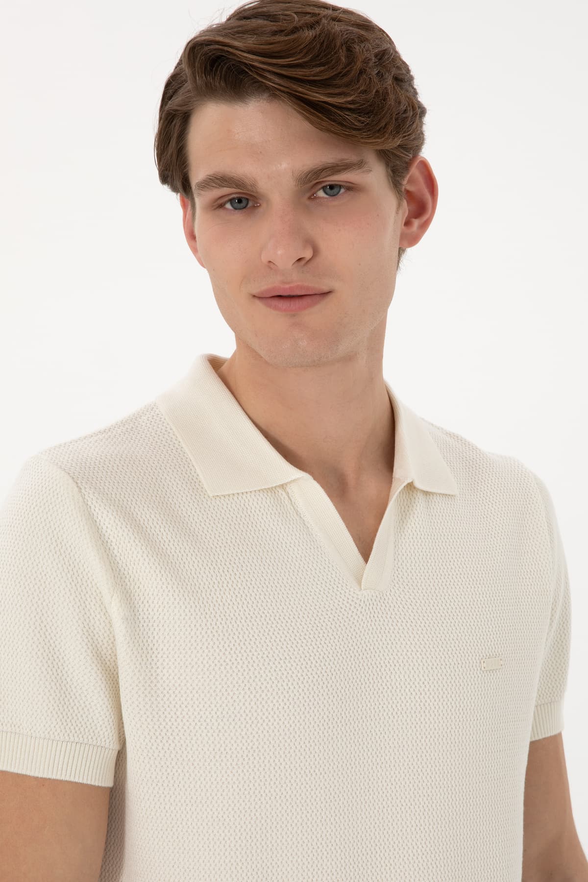 تیشرت مردانه U.S. Polo Assn. اسلیم فیت یقه پولو کرم مدل 50299409-VR071 تیشرت مردانه U.S. Polo Assn. اسلیم فیت یقه پولو کرم مدل 50299409-VR071