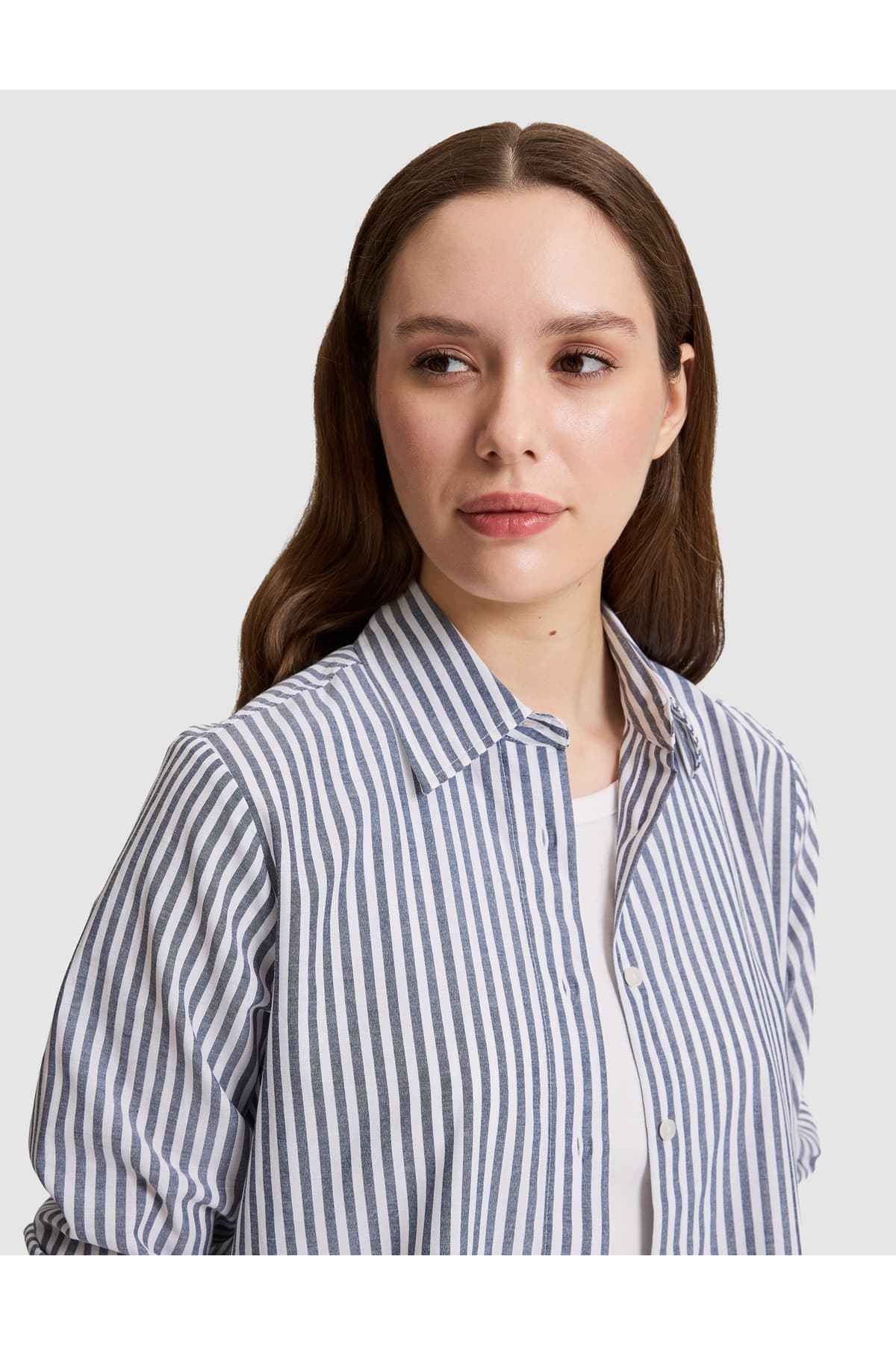 پیراهن زنانه Pierre Cardin آستین بلند فیت راحت راهراه سرمهای مدل 50318226-VR033 پیراهن زنانه Pierre Cardin آستین بلند فیت راحت راهراه سرمهای مدل 50318226-VR033