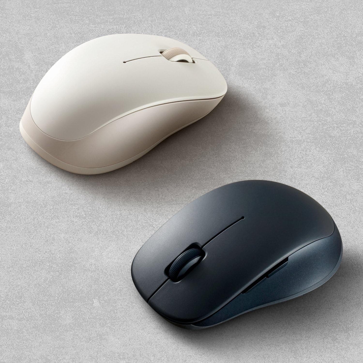 ماوس بیسیم دومدله Xiaomi مشکی مدل 2، 1200 DPI، وزن 62g، اتصال 2.4GHz و Bluetooth ماوس بیسیم دومدله Xiaomi مشکی مدل 2، 1200 DPI، وزن 62g، اتصال 2.4GHz و Bluetooth