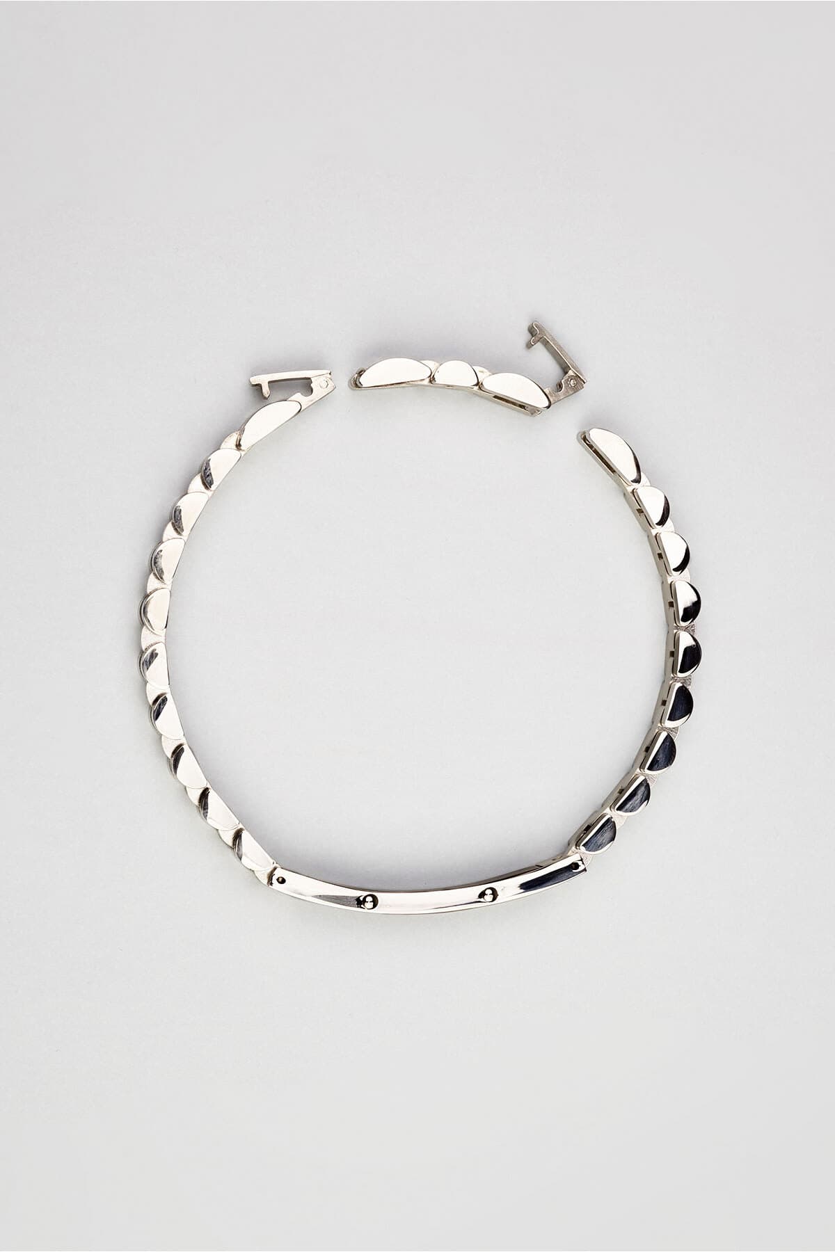 دستبند مردانه So Chic استیل قابل تنظیم با طرح روح جنگجو دستبند مردانه So Chic استیل قابل تنظیم با طرح روح جنگجو