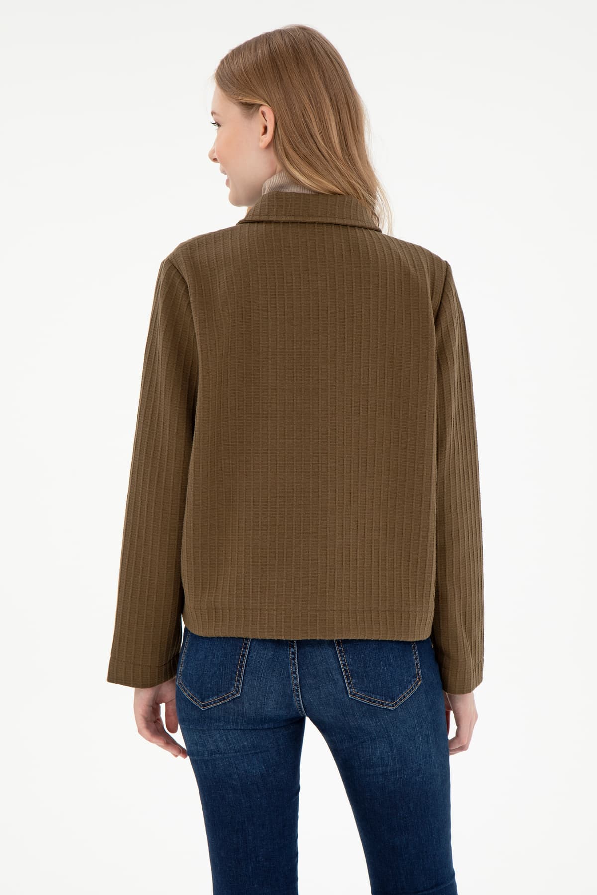 سویشرت زنانه U.S. Polo Assn. یقه پولو زیپدار خاکی مدل 50295811-VR027 سویشرت زنانه U.S. Polo Assn. یقه پولو زیپدار خاکی مدل 50295811-VR027