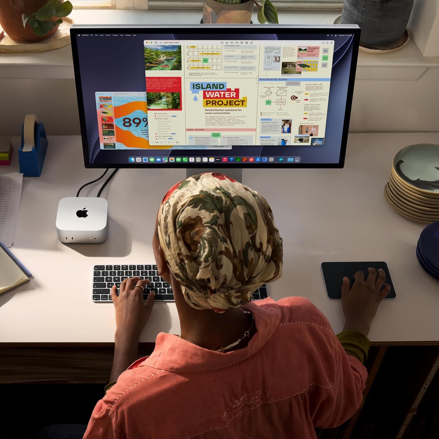مینیکامپیوتر Apple Mac mini با تراشه M6 نقرهای مینیکامپیوتر Apple Mac mini با تراشه M6 نقرهای