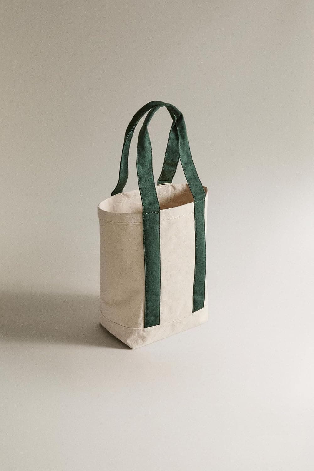 کیف توت زنانه Zara مدل GOLF کیف توت زنانه Zara مدل GOLF