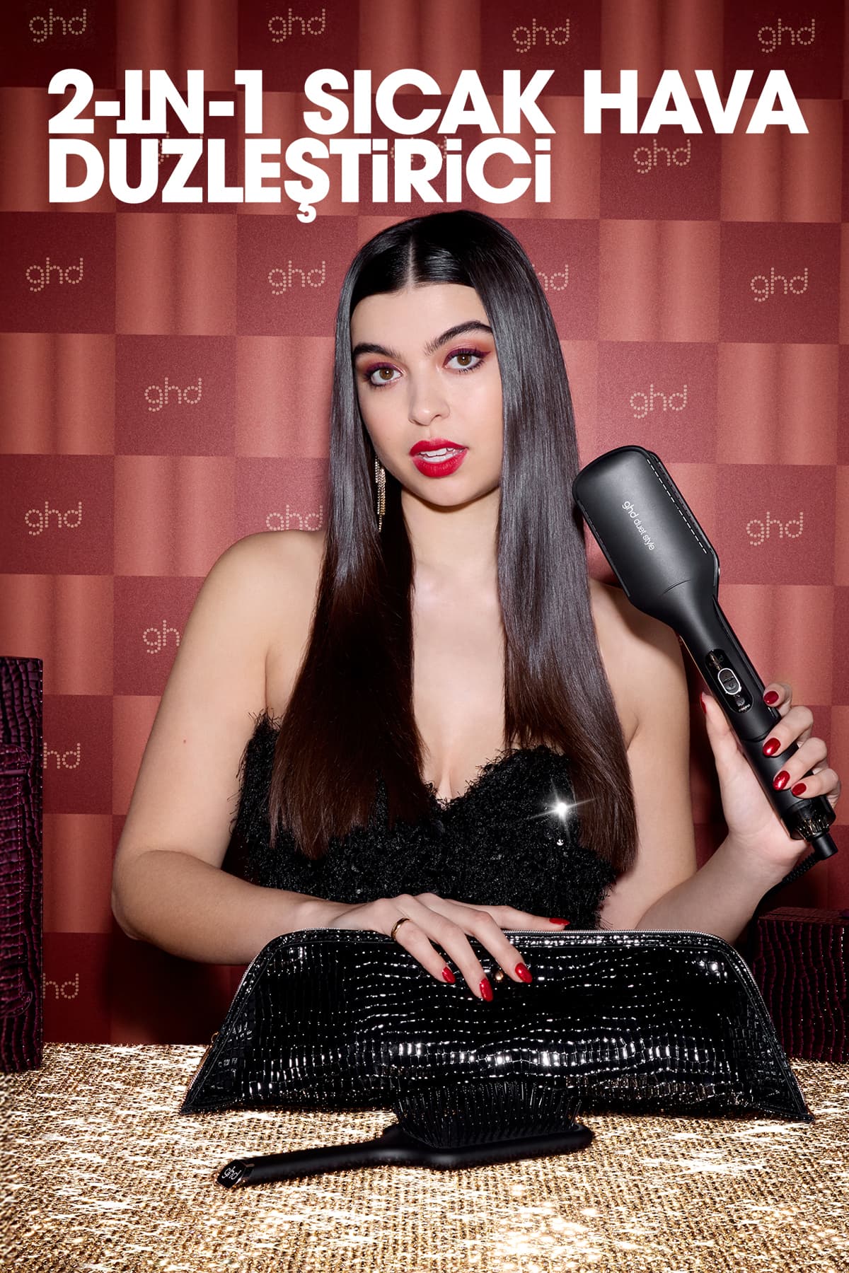ست فرمدهنده Ghd Duet Style ۲ در ۱ با شانه و کیف ست فرمدهنده Ghd Duet Style ۲ در ۱ با شانه و کیف
