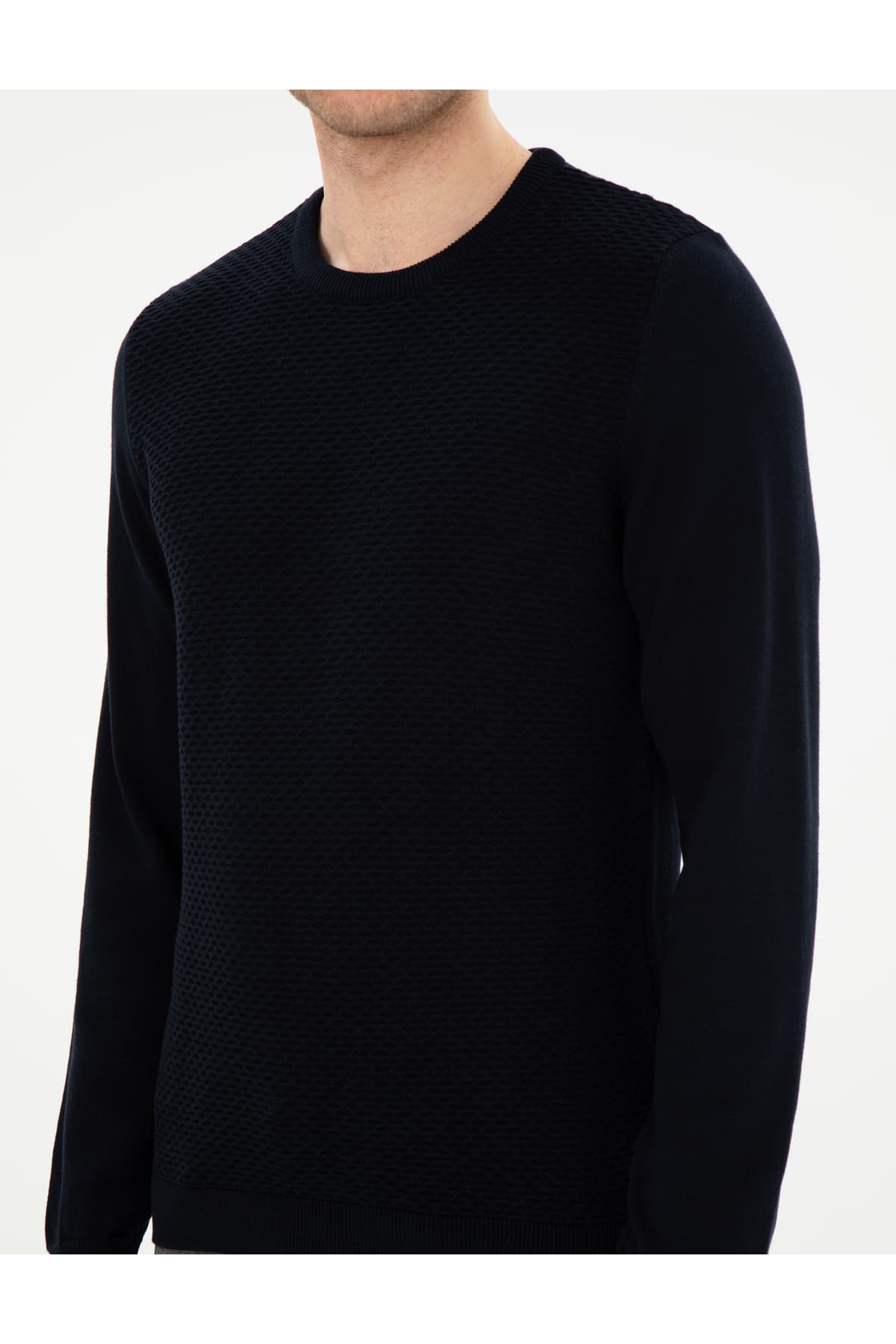 پلیور مردانه Pierre Cardin سرمهای روشن اسلیم فیت یقه گرد مدل 50281819-VR059 پلیور مردانه Pierre Cardin سرمهای روشن اسلیم فیت یقه گرد مدل 50281819-VR059