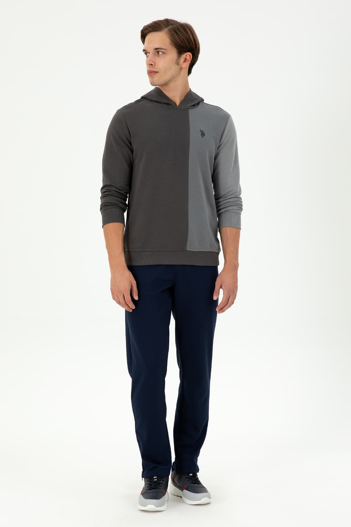 سوئیشرت مردانه U.S. Polo Assn. خاکستری زغالی مدل 50293451-VR006 سوئیشرت مردانه U.S. Polo Assn. خاکستری زغالی مدل 50293451-VR006
