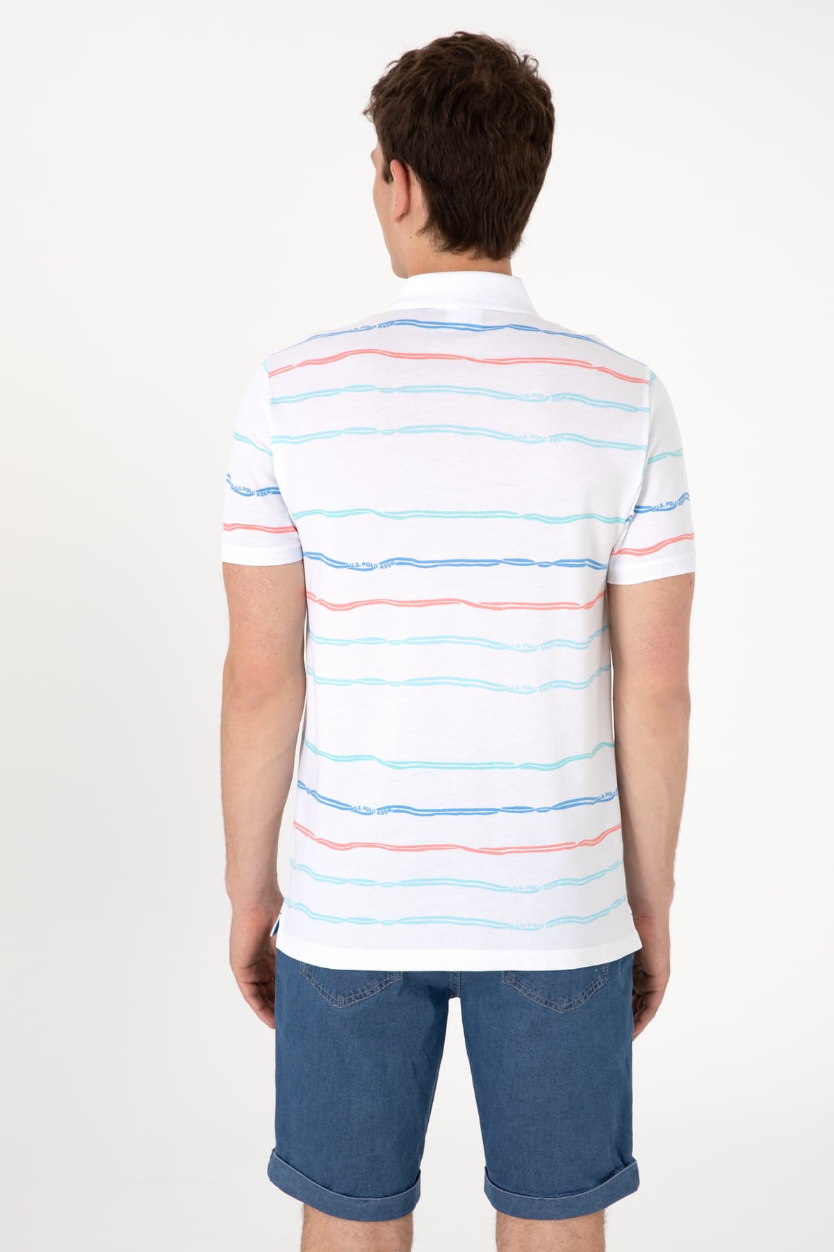 تیشرت مردانه U.S. Polo Assn. فیت معمولی سفید راهراه مدل 50299642-VR013 تیشرت مردانه U.S. Polo Assn. فیت معمولی سفید راهراه مدل 50299642-VR013