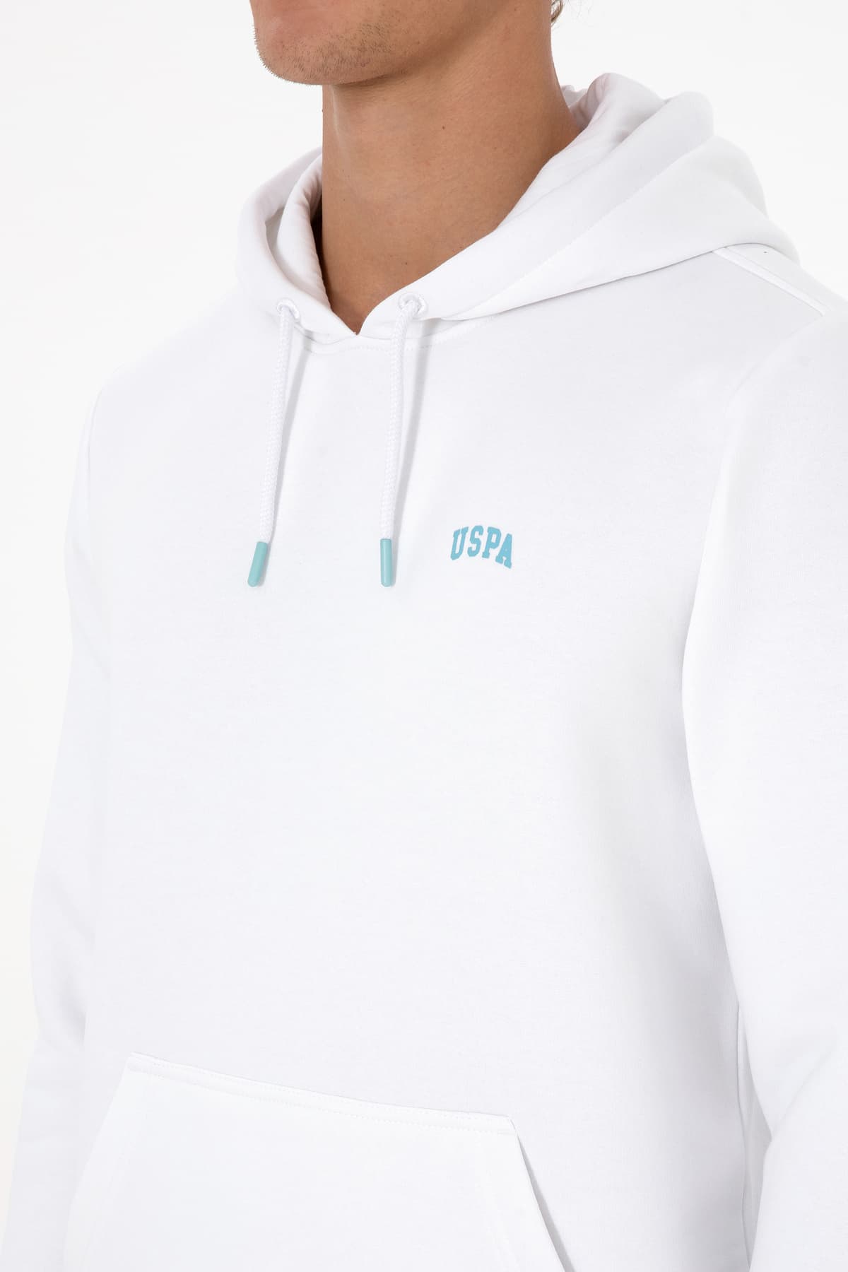 سویشرت مردانه U.S. Polo Assn. فیت معمولی هودیدار شاردوندار سفید مدل 50315582-VR013 سویشرت مردانه U.S. Polo Assn. فیت معمولی هودیدار شاردوندار سفید مدل 50315582-VR013