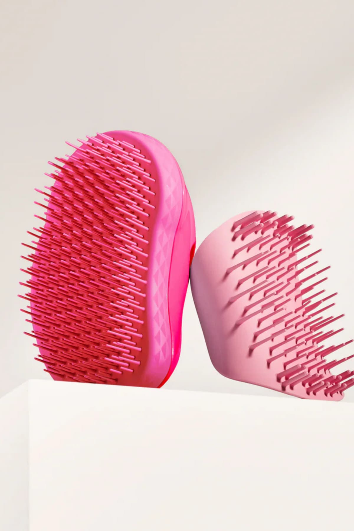 برس و شانه موی Tangle Teezer Original Pink Fizz برای موهای صاف و فر برس و شانه موی Tangle Teezer Original Pink Fizz برای موهای صاف و فر