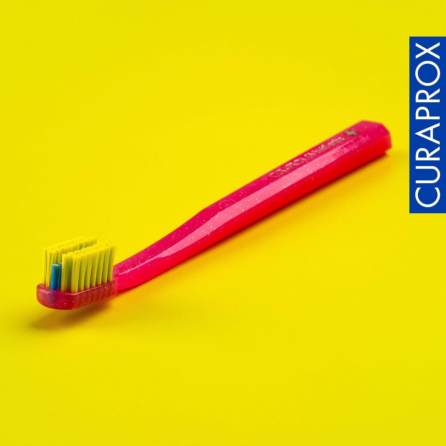 مسواک Curaprox Ortho مدل CS 5460 مسواک Curaprox Ortho مدل CS 5460