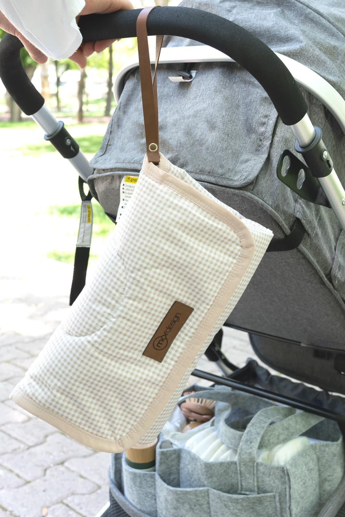 کیف تعویض پوشک نوزاد mordesign قابل حمل Clutch Seri قهوهای کیف تعویض پوشک نوزاد mordesign قابل حمل Clutch Seri قهوهای
