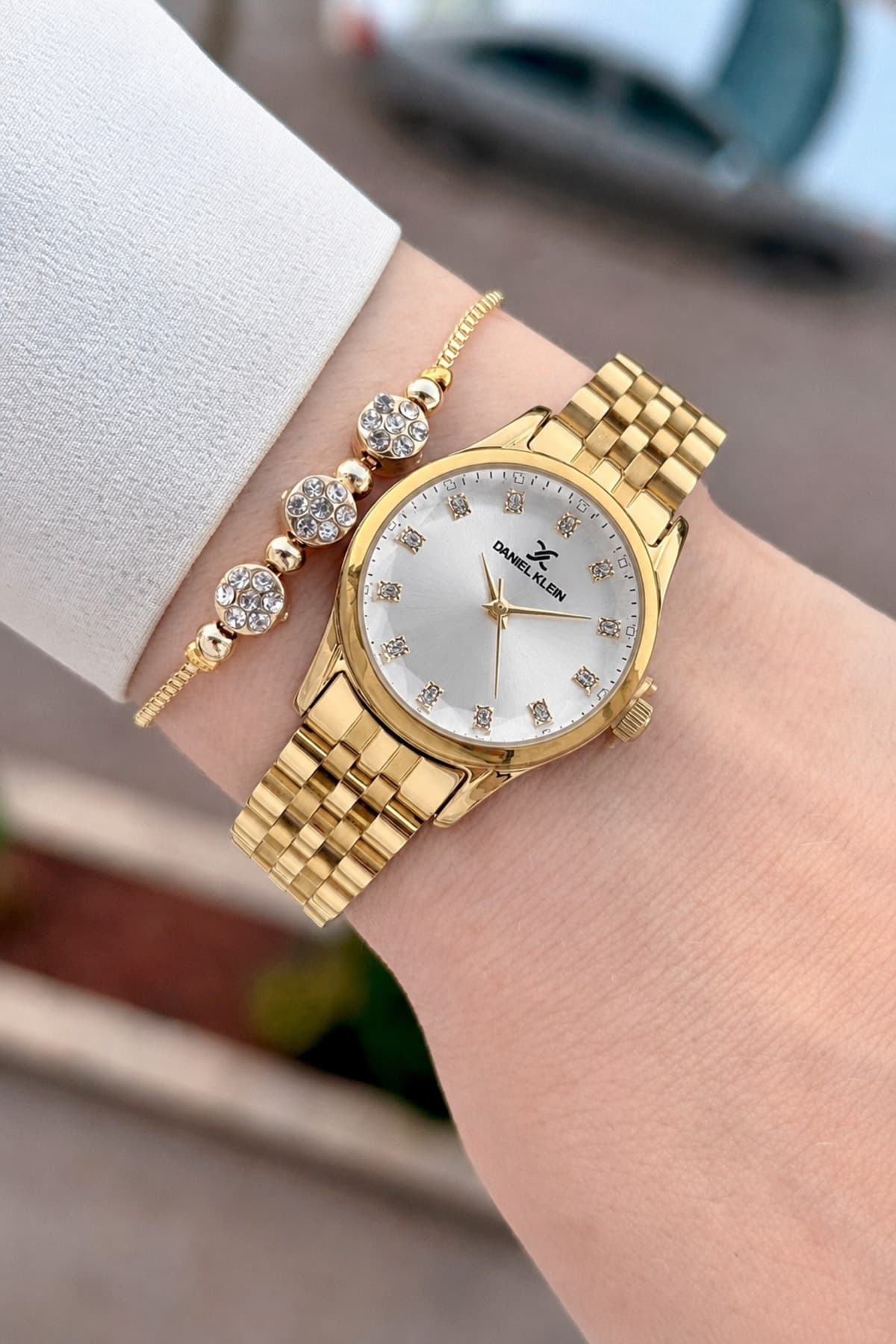 ساعت مچی زنانه Daniel Klein طلایی 28mm ساعت مچی زنانه Daniel Klein طلایی 28mm