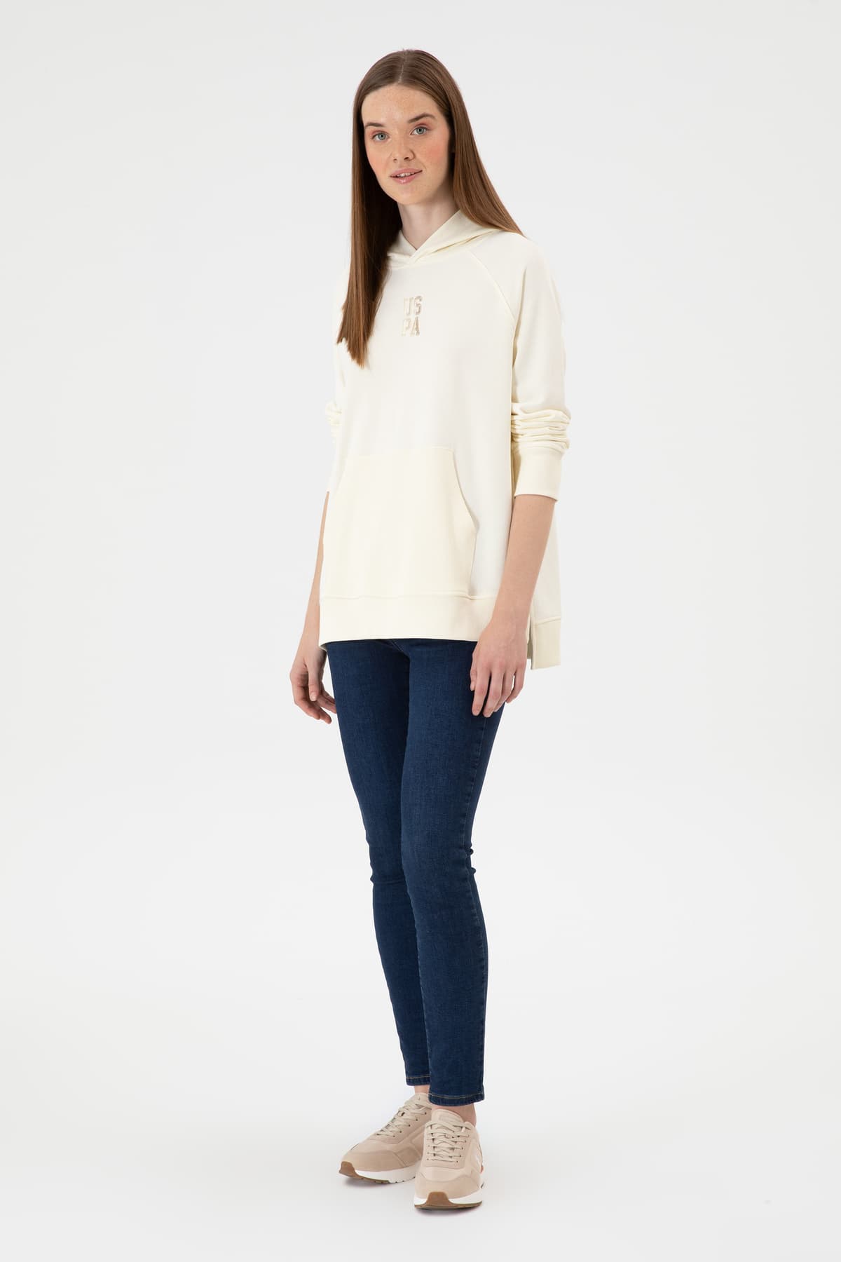 سوئیشرت زنانه U.S. Polo Assn. کرم کلاهدار با چاک مدل 50313611-VR256 سوئیشرت زنانه U.S. Polo Assn. کرم کلاهدار با چاک مدل 50313611-VR256