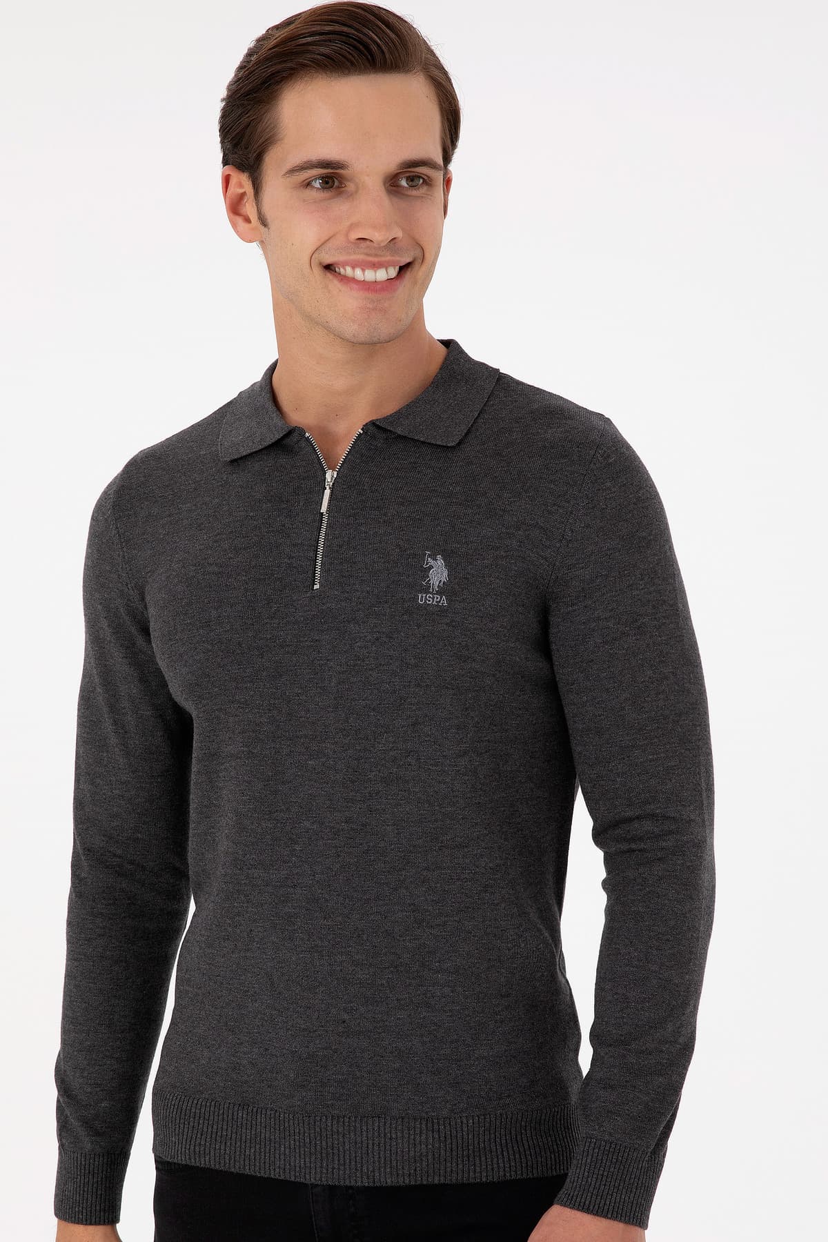 پلیور مردانه U.S. Polo Assn. اسلیم فیت نیم زیپ آنتراسیت ملانژ بیسیک مدل 50297066-VR081 پلیور مردانه U.S. Polo Assn. اسلیم فیت نیم زیپ آنتراسیت ملانژ بیسیک مدل 50297066-VR081