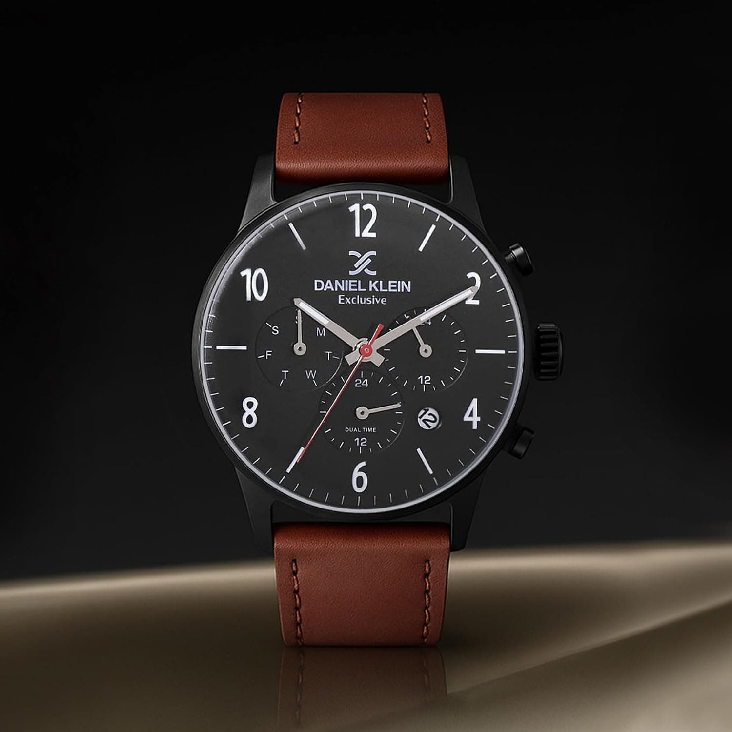 ساعت مچی مردانه Daniel Klein کوارتز صفحه عقربهای بند چرمی مدل DK11832-4 ساعت مچی مردانه Daniel Klein کوارتز صفحه عقربهای بند چرمی مدل DK11832-4