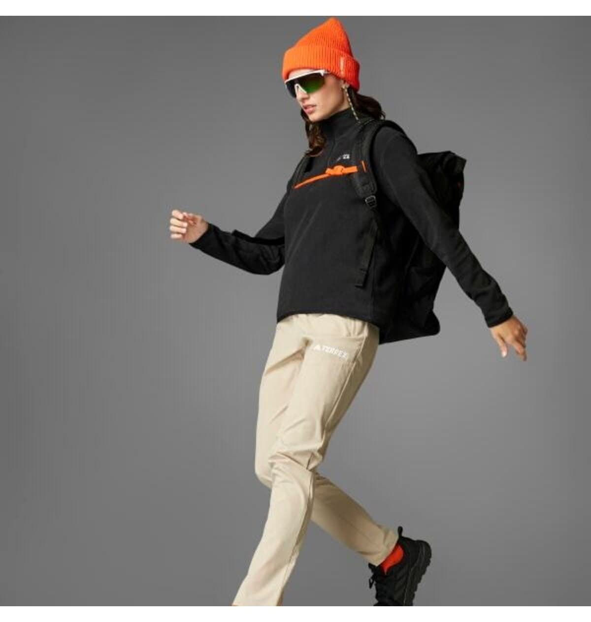 بلوز زنانه adidas فلیس نیم زیپ Multi Essentials بلوز زنانه adidas فلیس نیم زیپ Multi Essentials